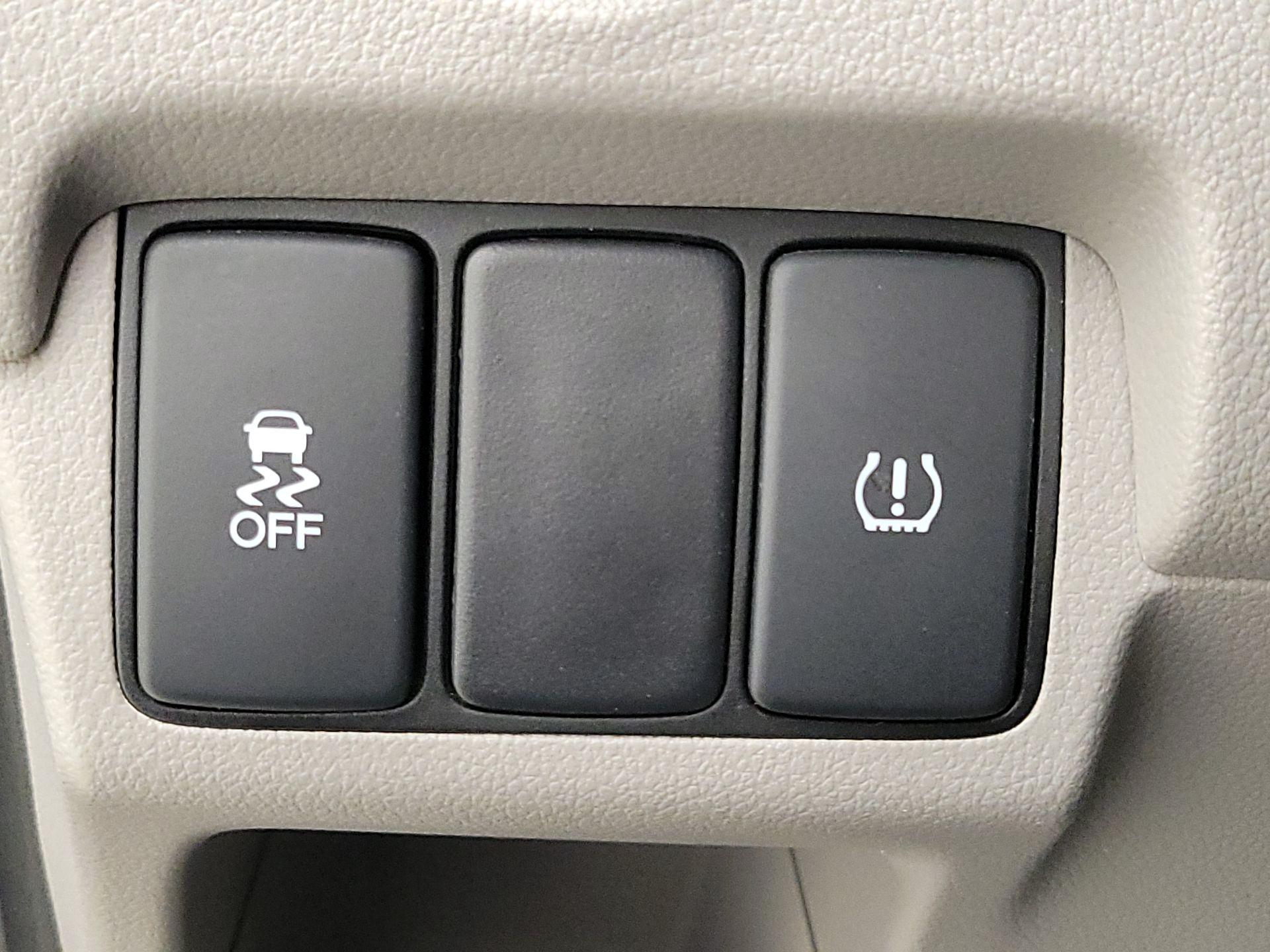 Thumbnail: 2014 Honda CR-V - 13