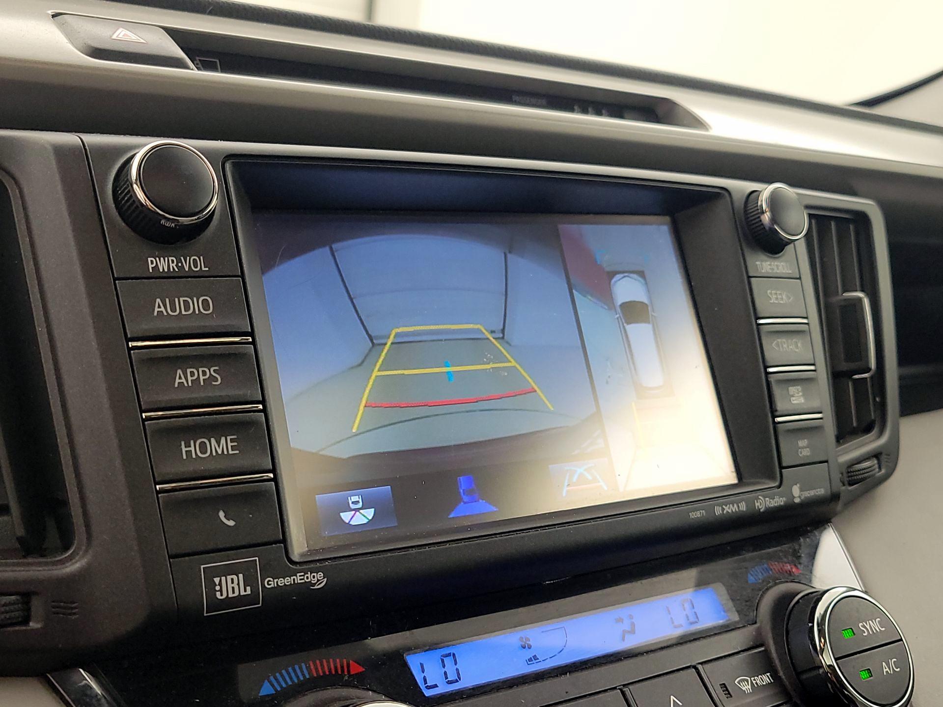 Thumbnail: 2018 Toyota RAV4 - 14