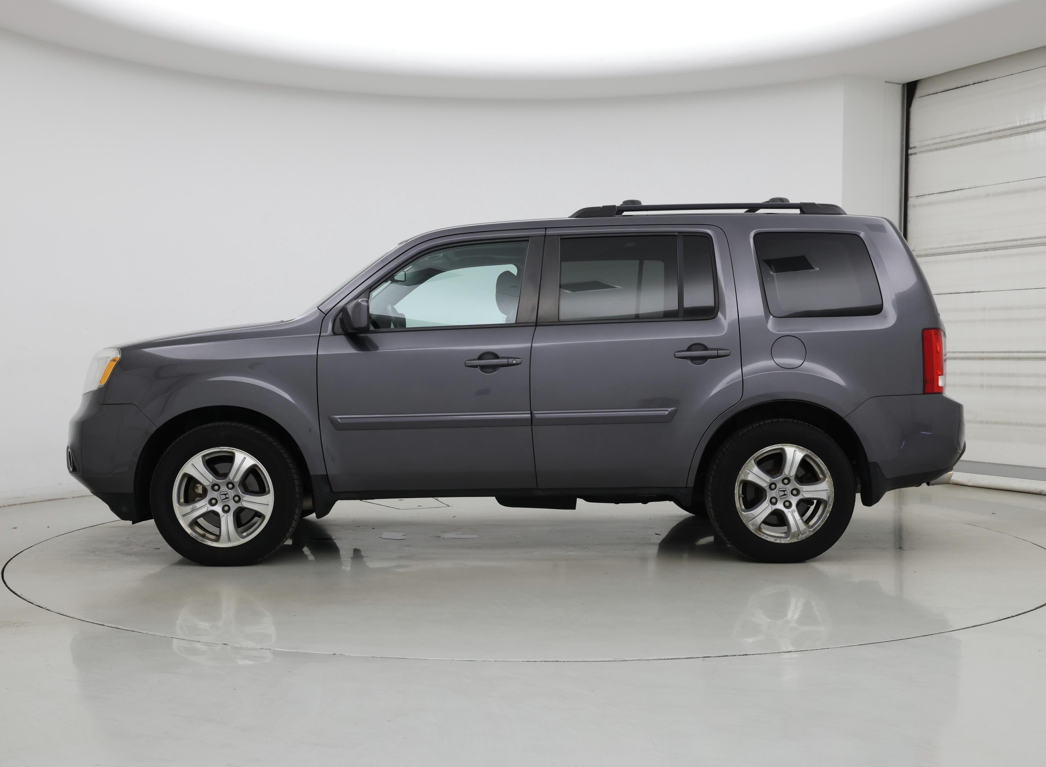 Thumbnail: 2015 Honda Pilot - 3