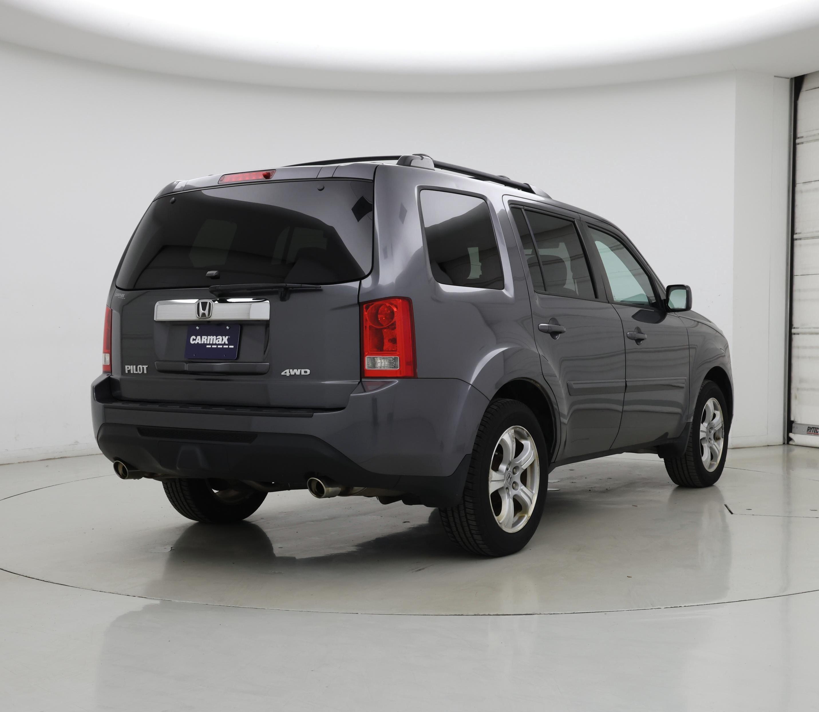 Thumbnail: 2015 Honda Pilot - 8