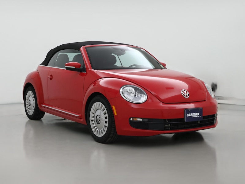 2016 Volkswagen Beetle SE -
                  Saint James, NY