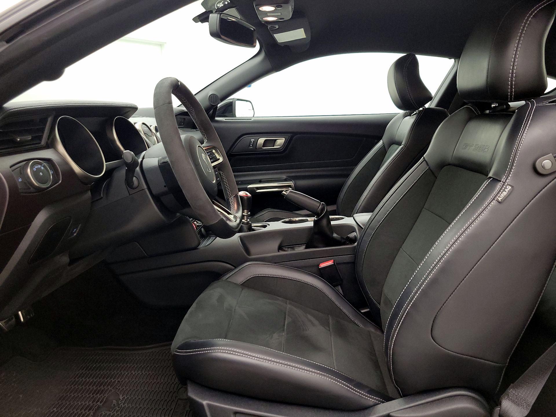 Thumbnail: 2016 Ford Mustang - 11