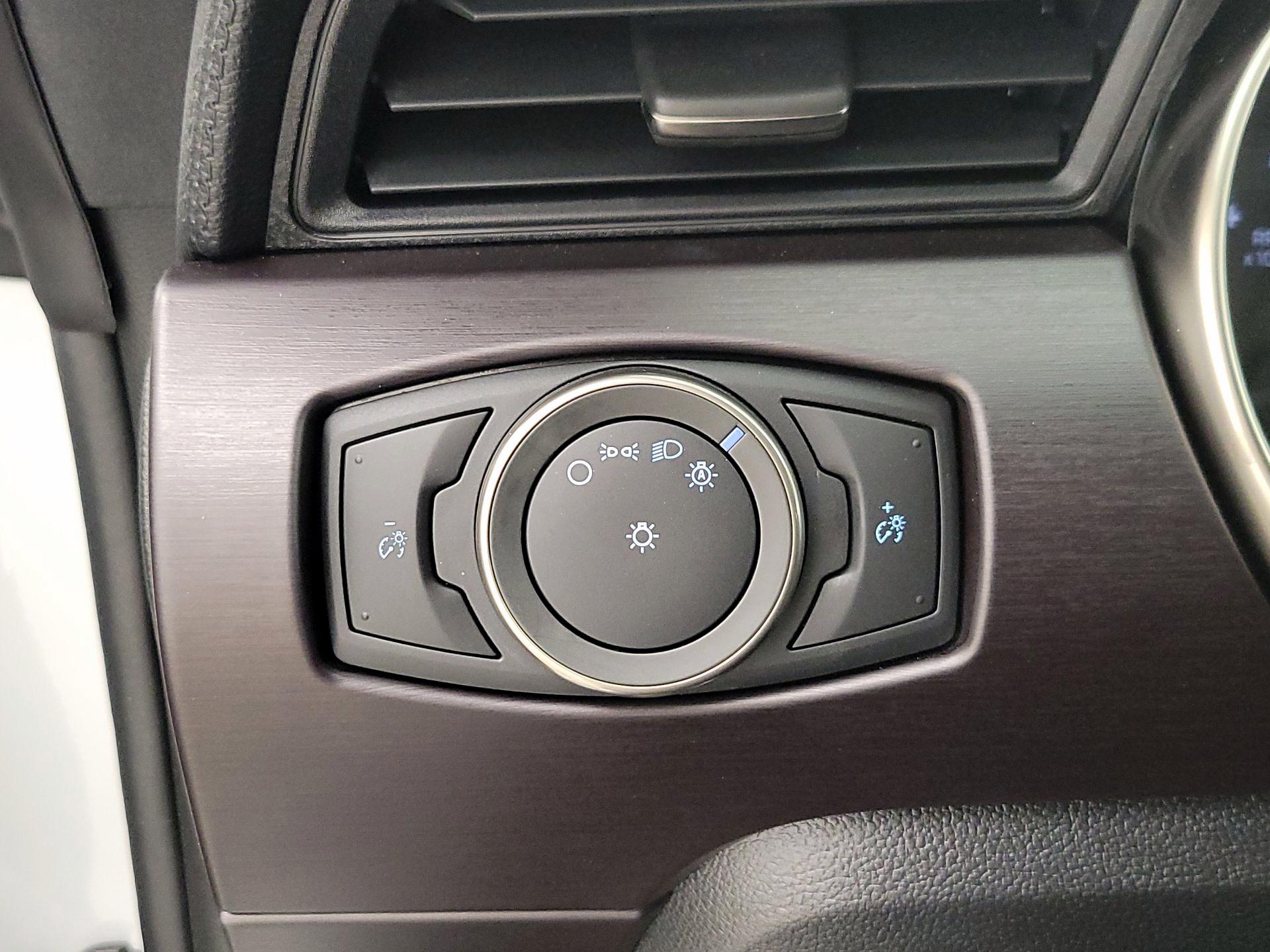 Thumbnail: 2016 Ford Mustang - 13