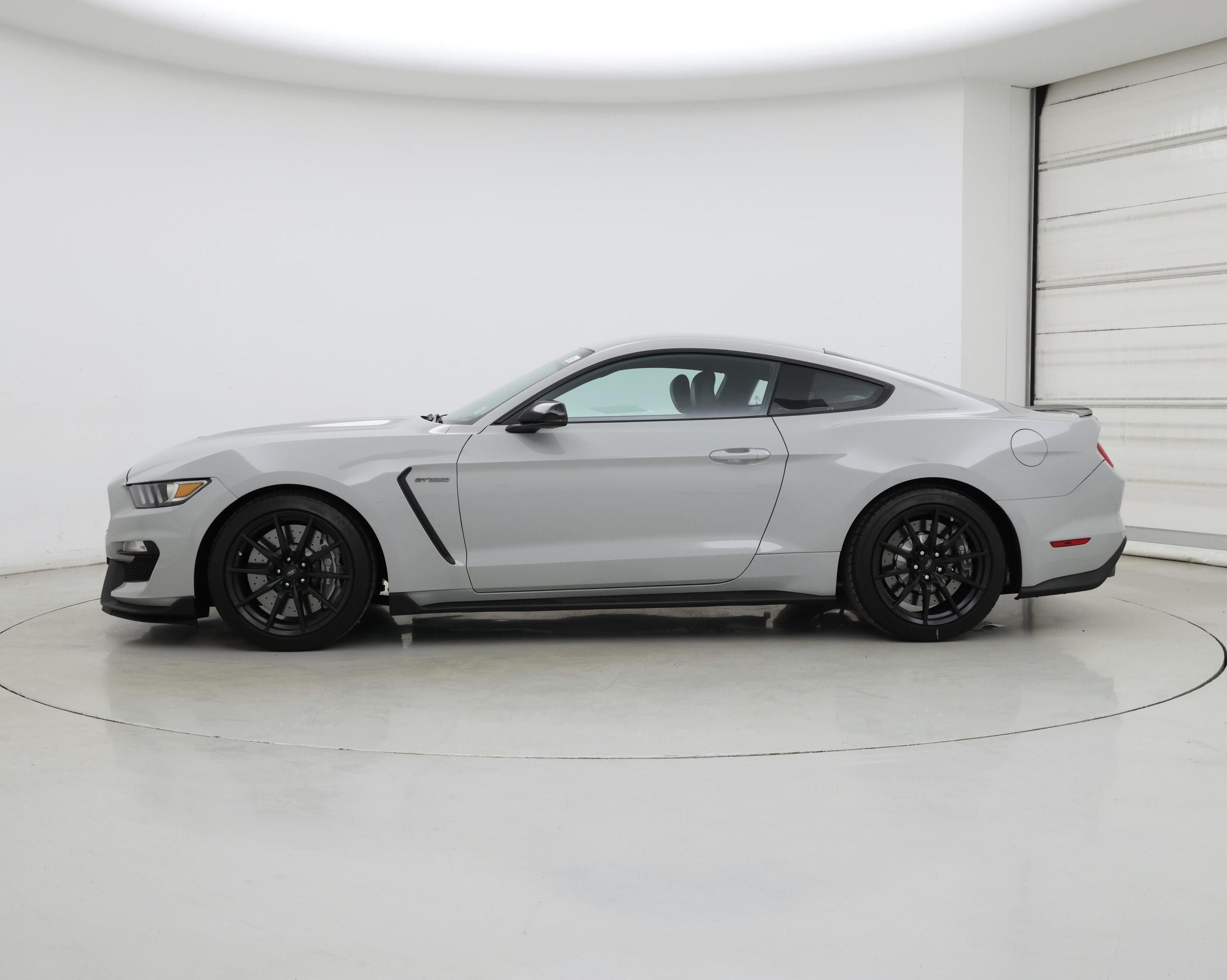 Thumbnail: 2016 Ford Mustang - 3