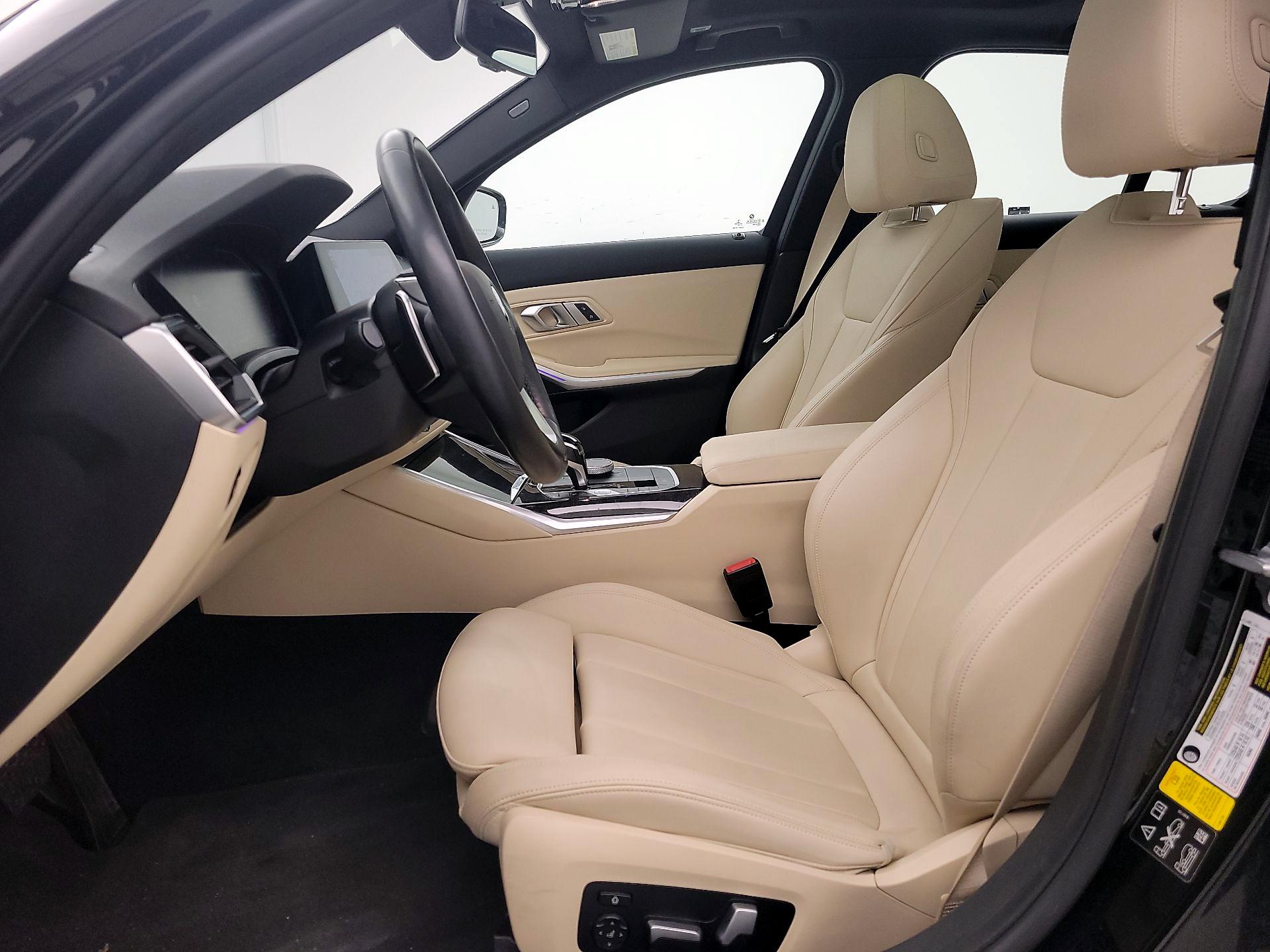 Thumbnail: 2020 BMW 3 Series - 11