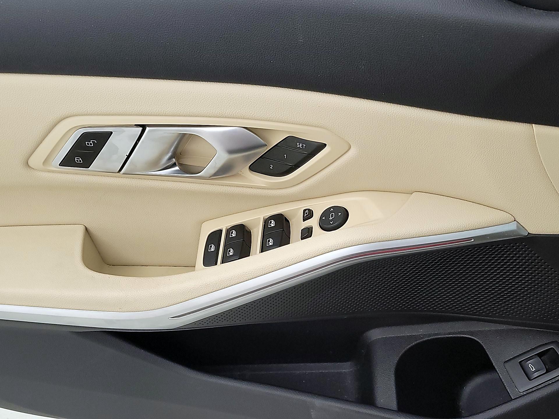 Thumbnail: 2020 BMW 3 Series - 12