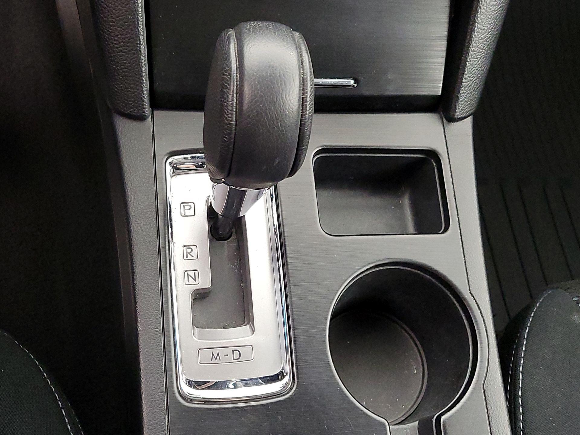 Thumbnail: 2016 Subaru Outback - 17