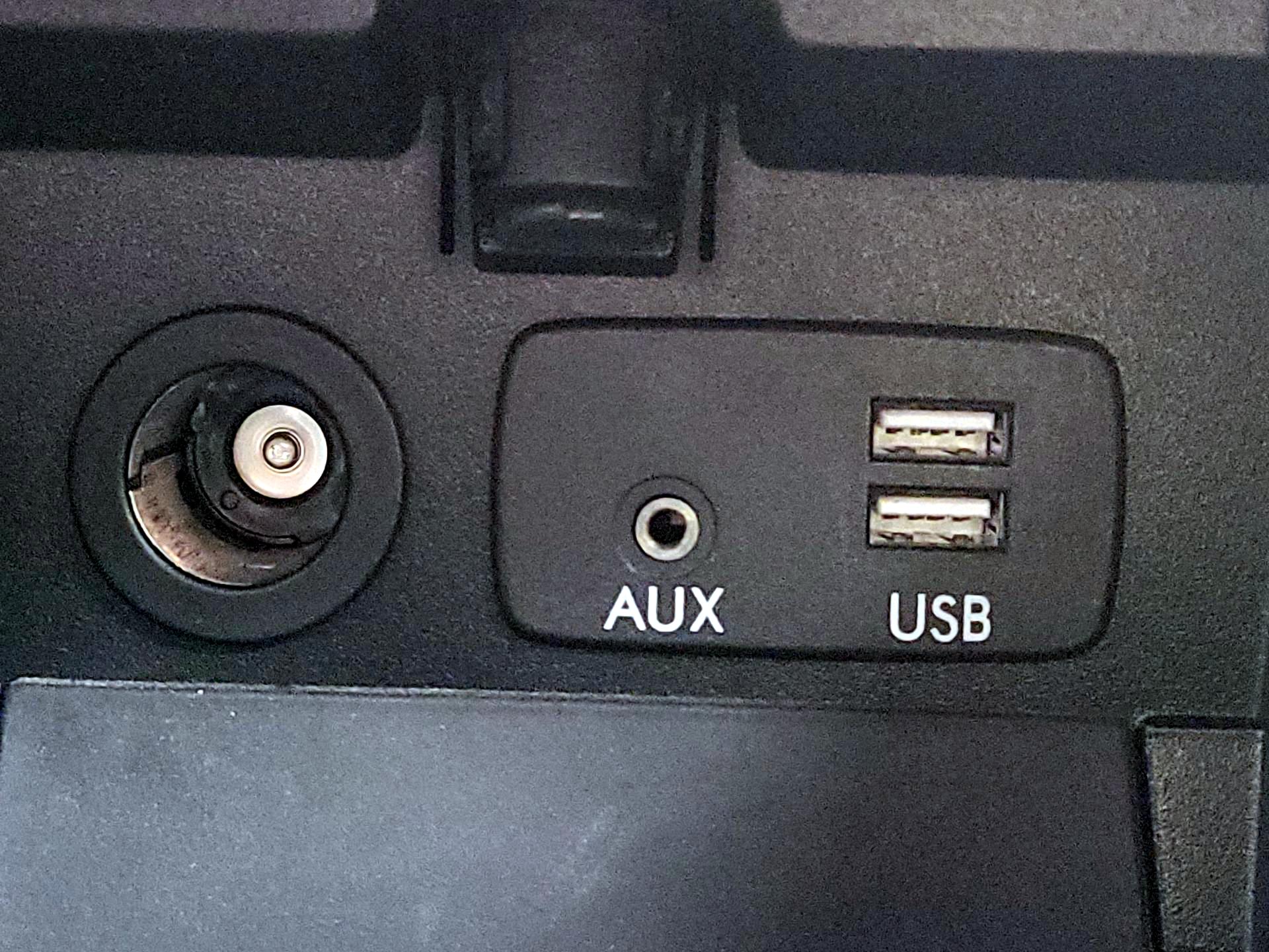 Thumbnail: 2016 Subaru Outback - 18