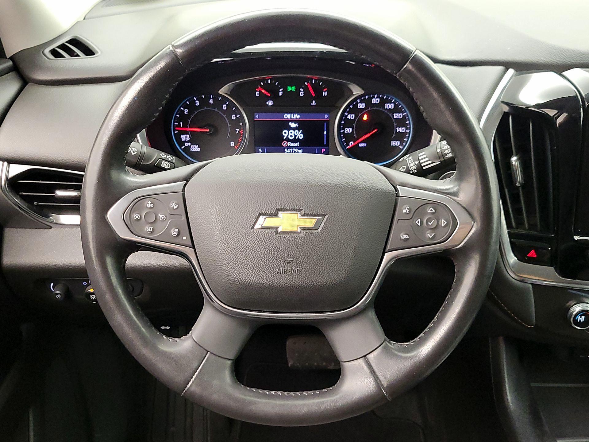 Thumbnail: 2021 Chevrolet Traverse - 10