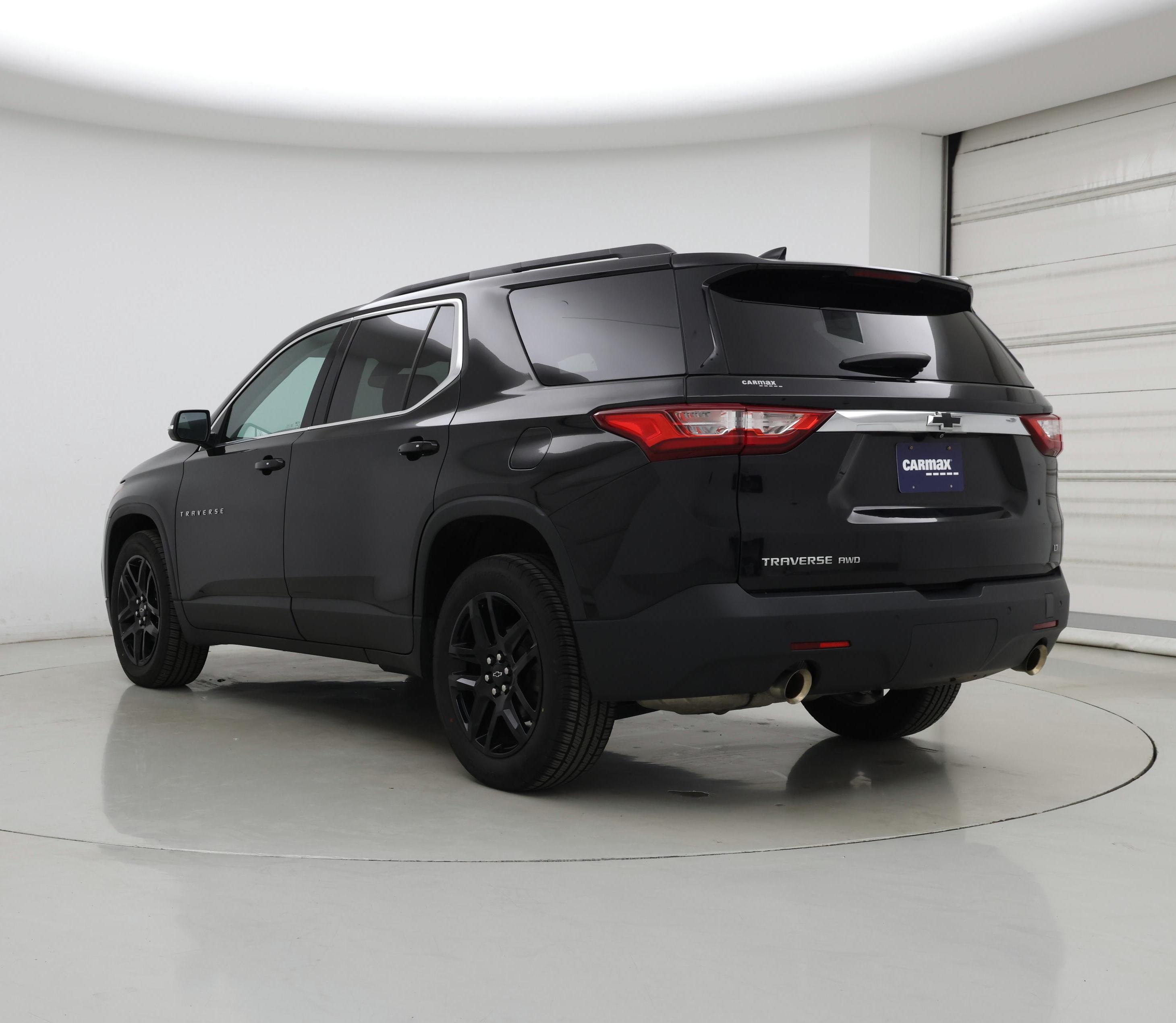 Thumbnail: 2021 Chevrolet Traverse - 2