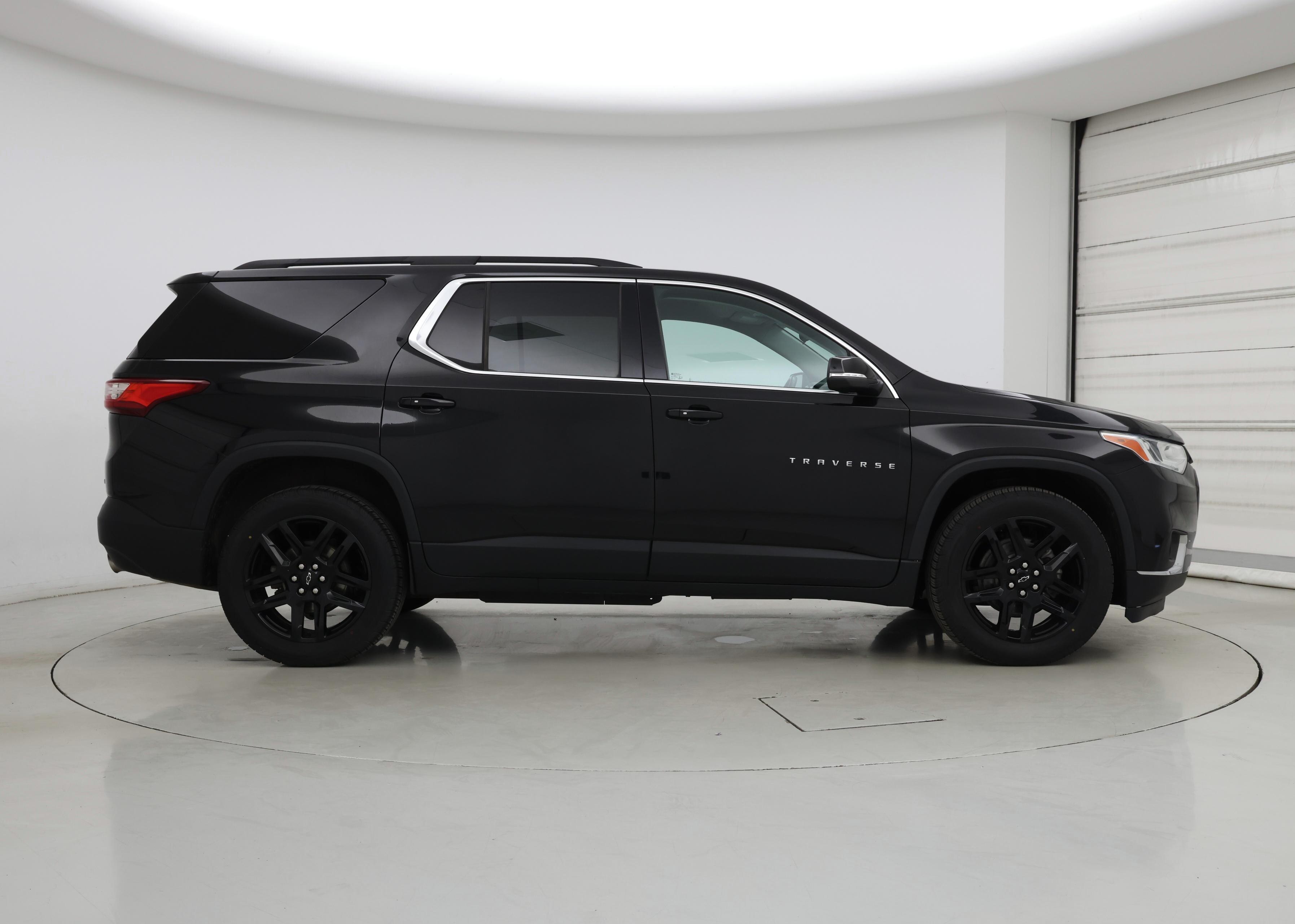 Thumbnail: 2021 Chevrolet Traverse - 7