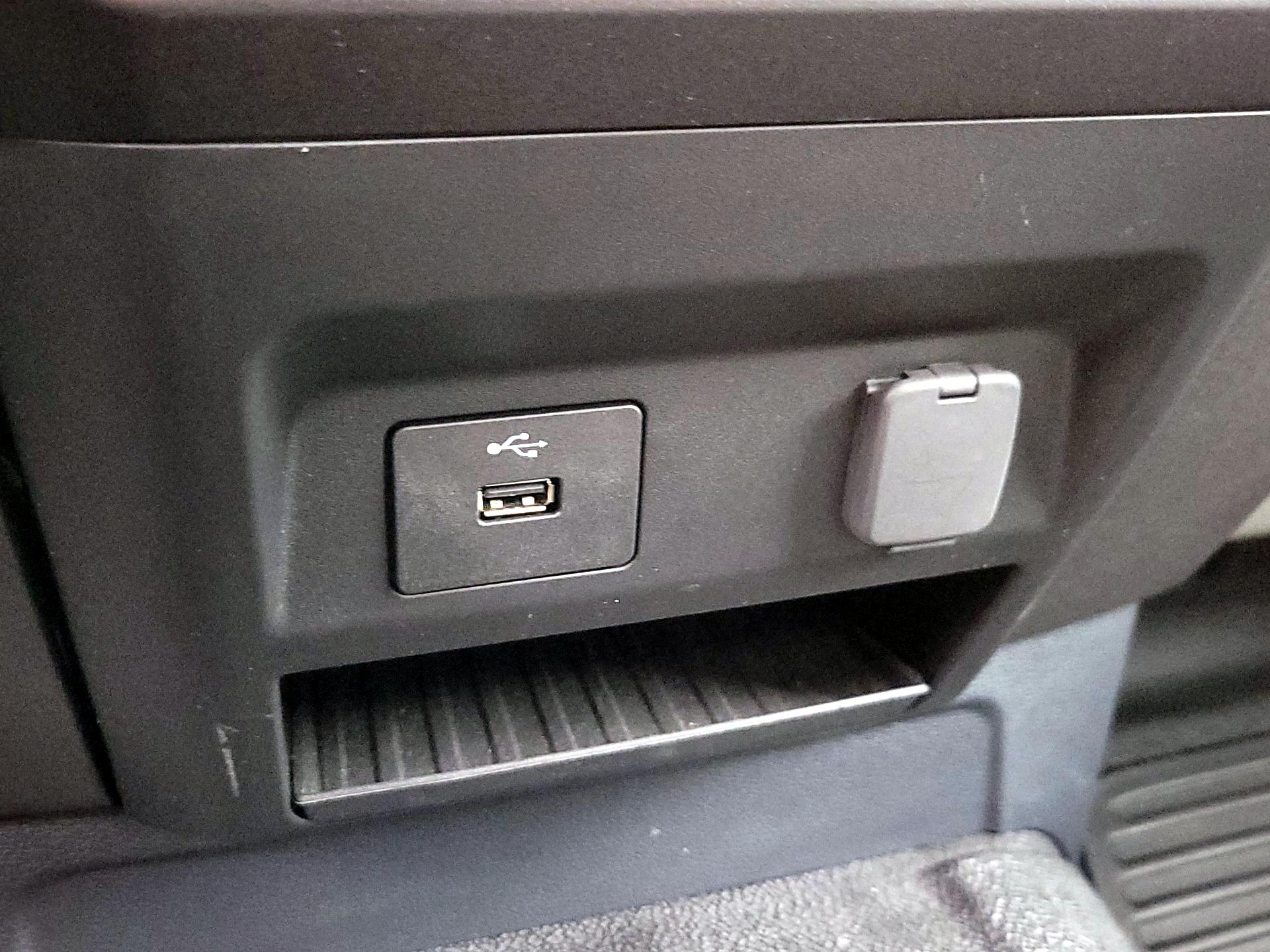 Thumbnail: 2022 Ford F-250 - 18