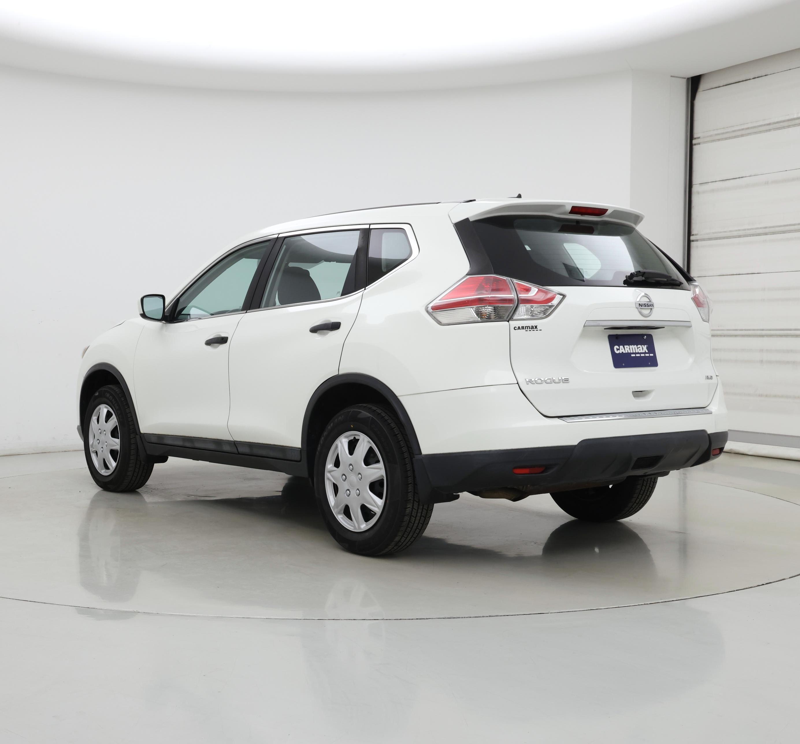 Thumbnail: 2016 Nissan Rogue - 2