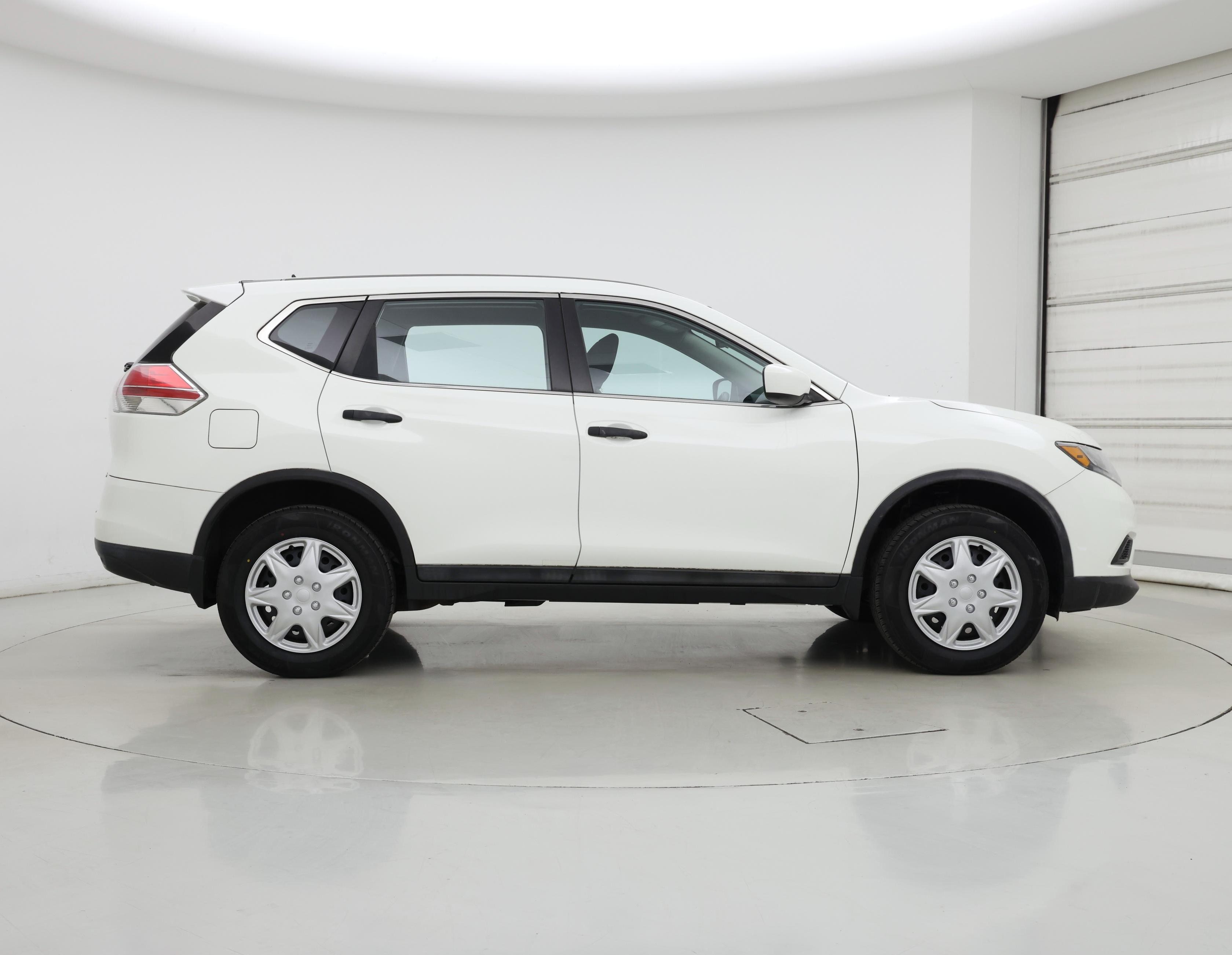 Thumbnail: 2016 Nissan Rogue - 7