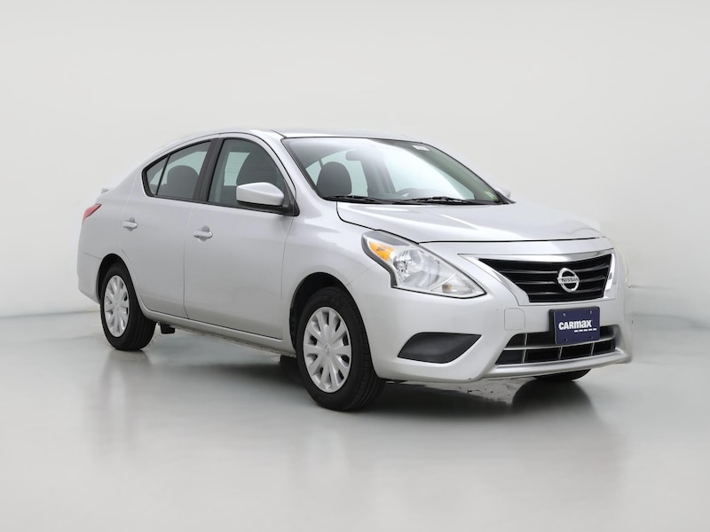 2018 Nissan Versa SV -
                  Saint James, NY