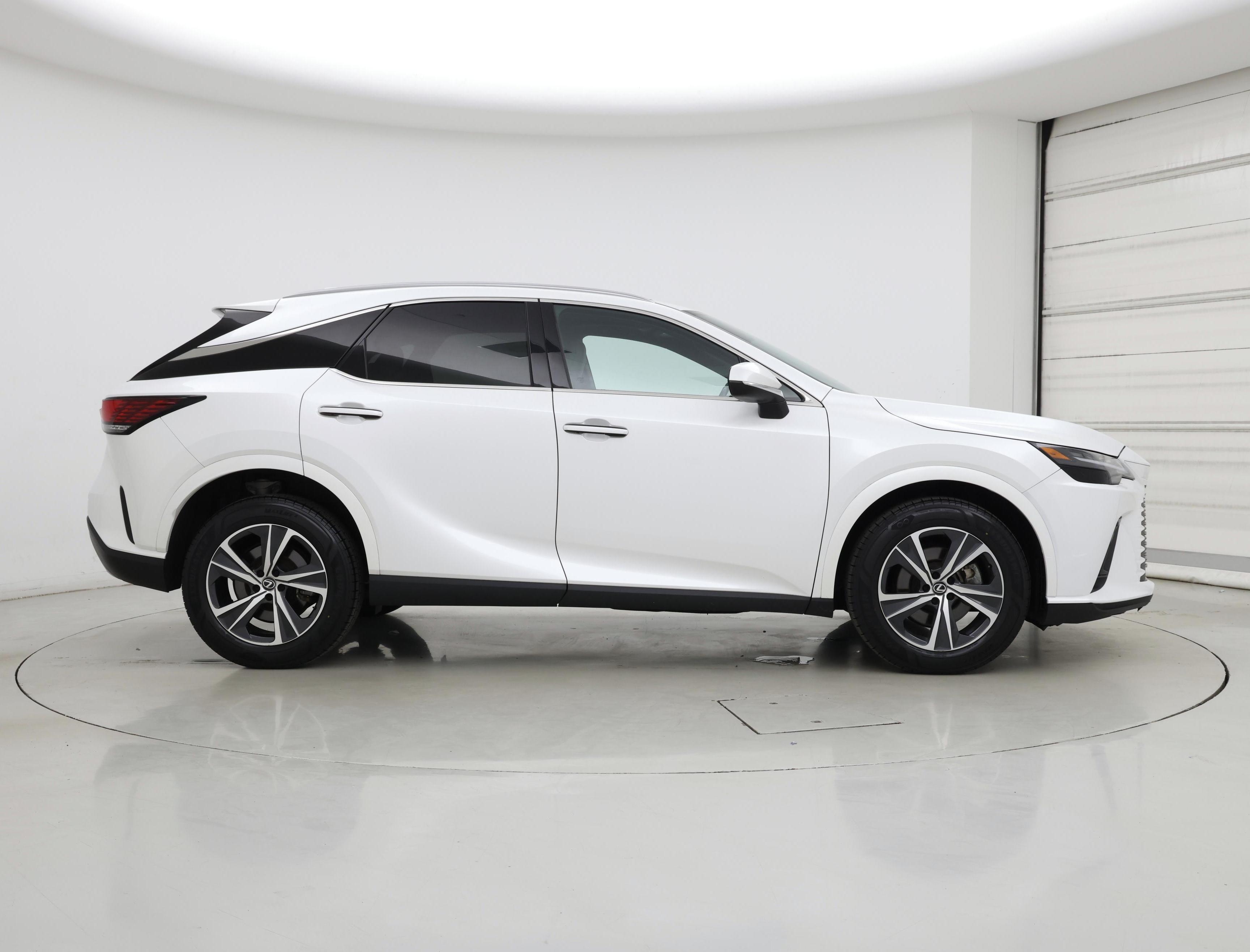 Thumbnail: 2023 Lexus RX - 7