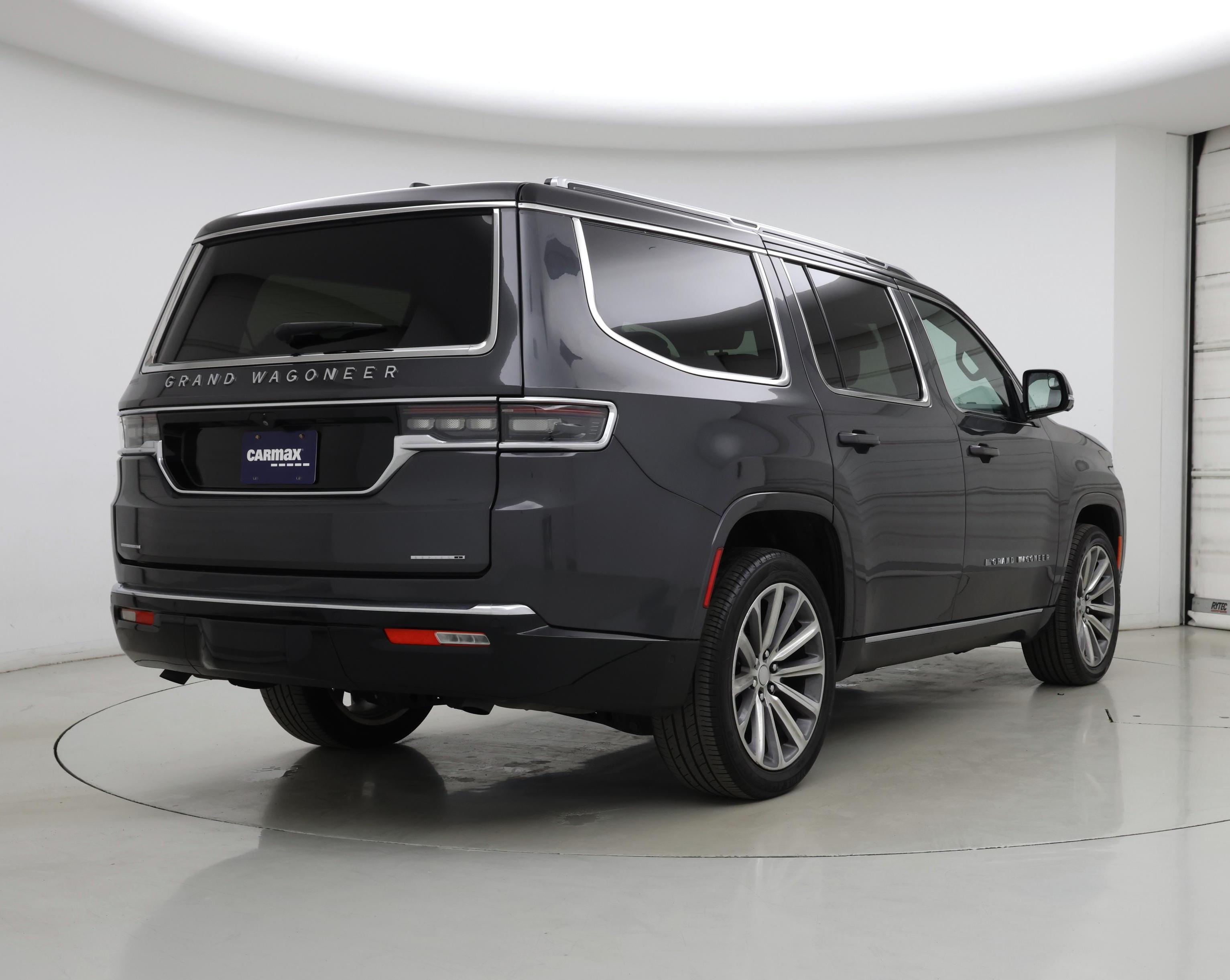 Thumbnail: 2022 Jeep Grand Wagoneer - 8
