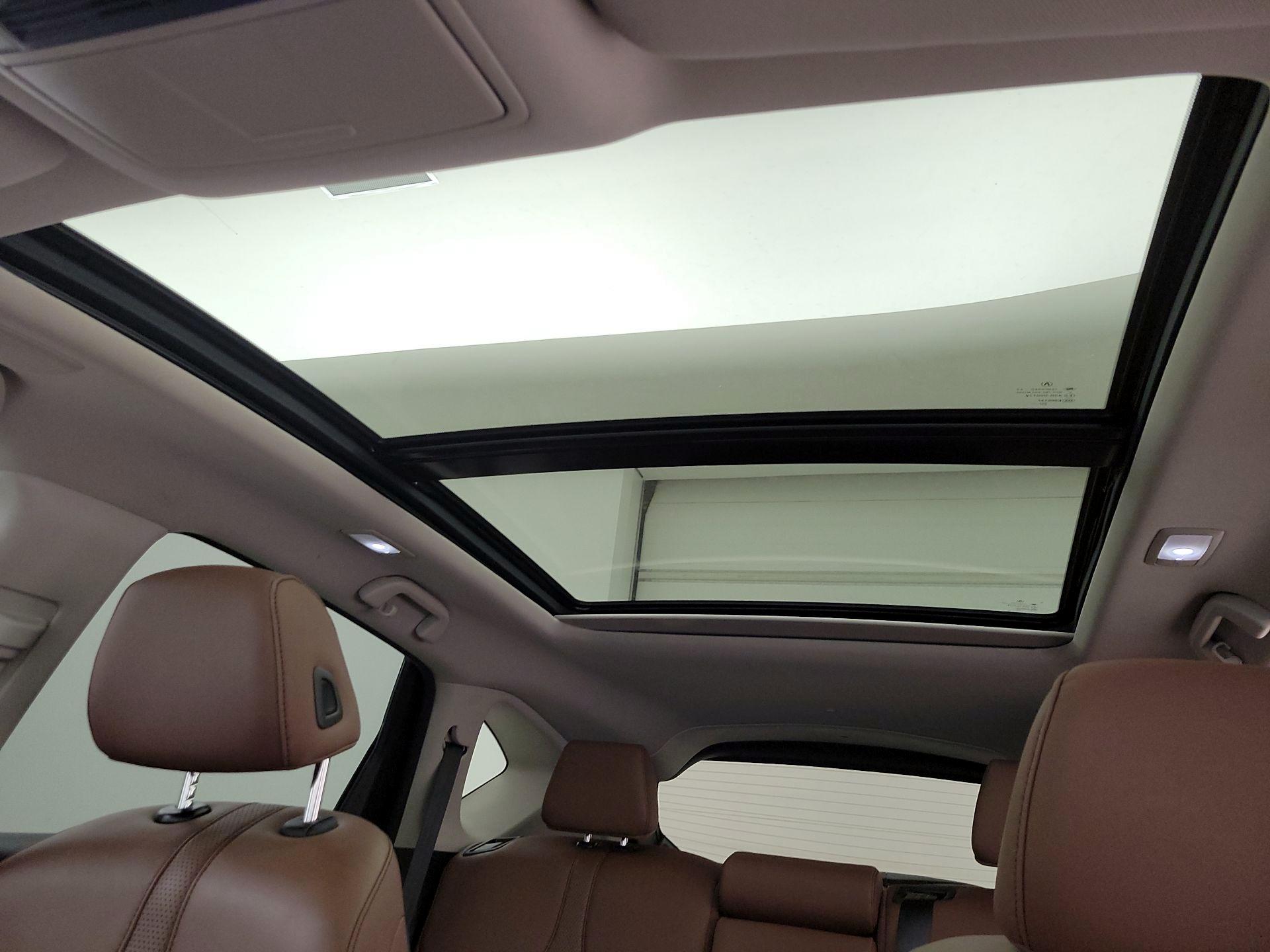 Thumbnail: 2021 Acura RDX - 20