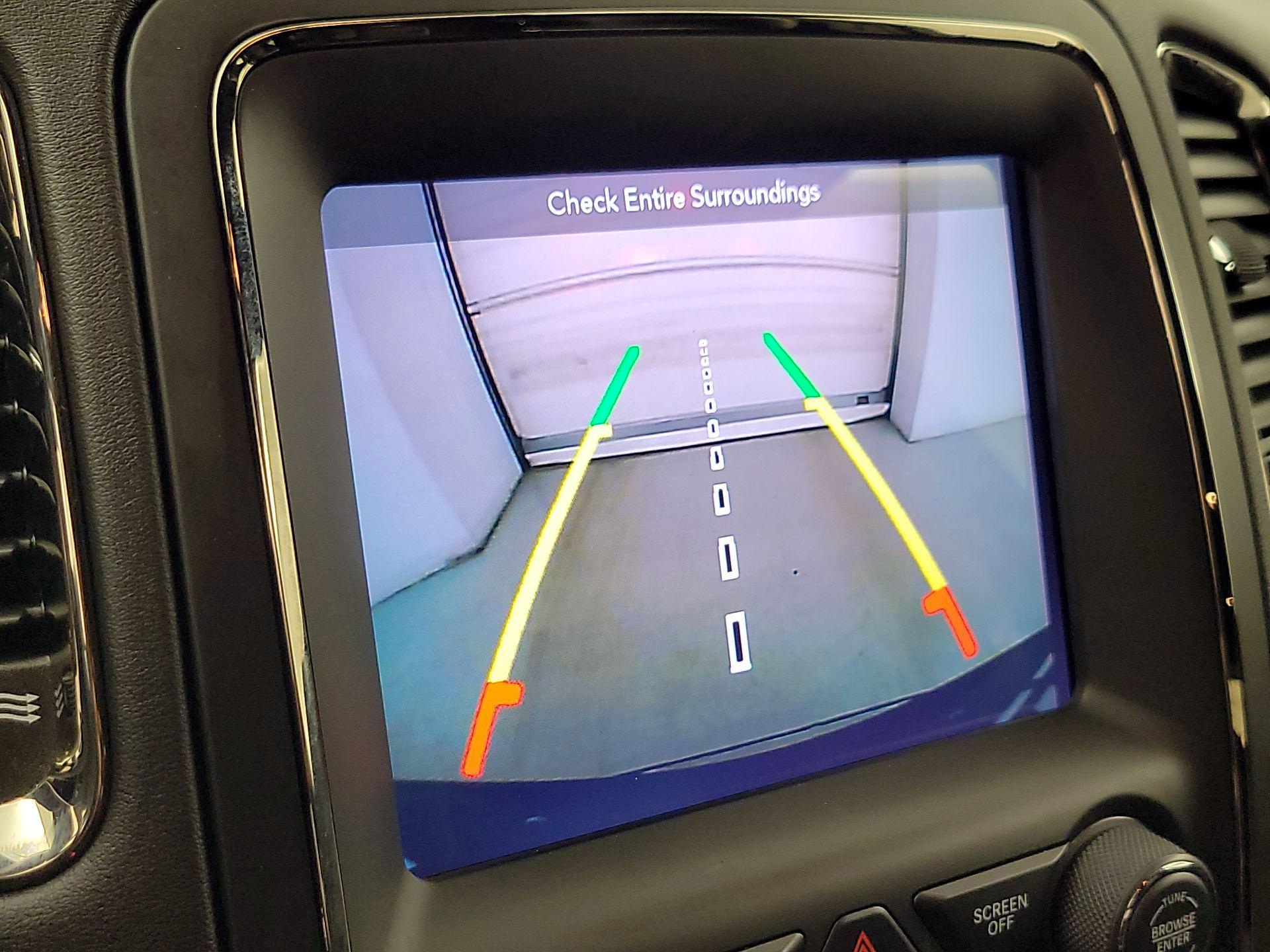 Thumbnail: 2018 Dodge Durango - 15