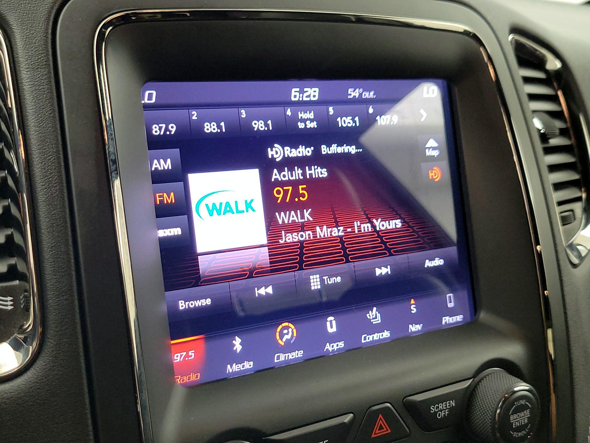 Thumbnail: 2018 Dodge Durango - 16