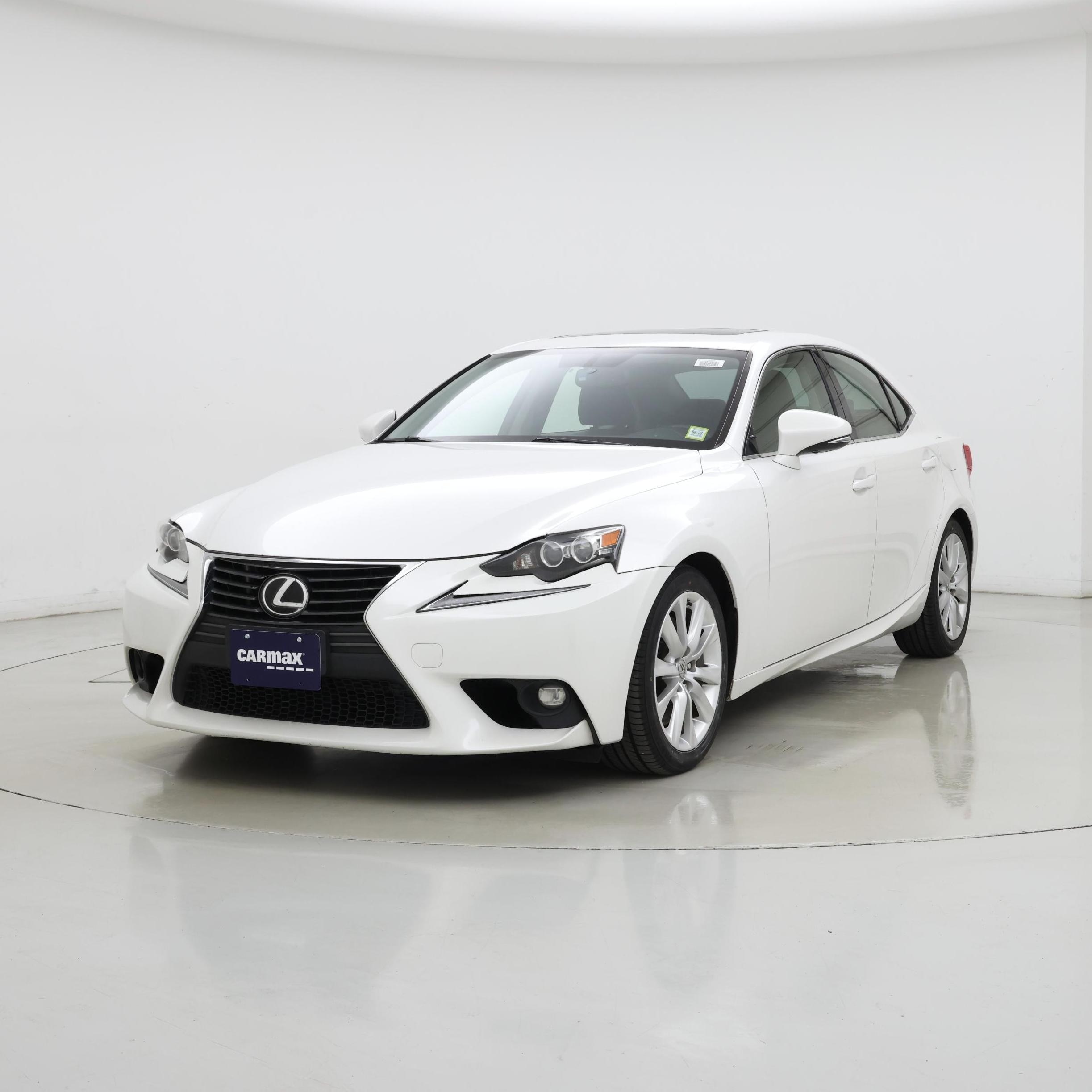 Thumbnail: 2016 Lexus IS - 4