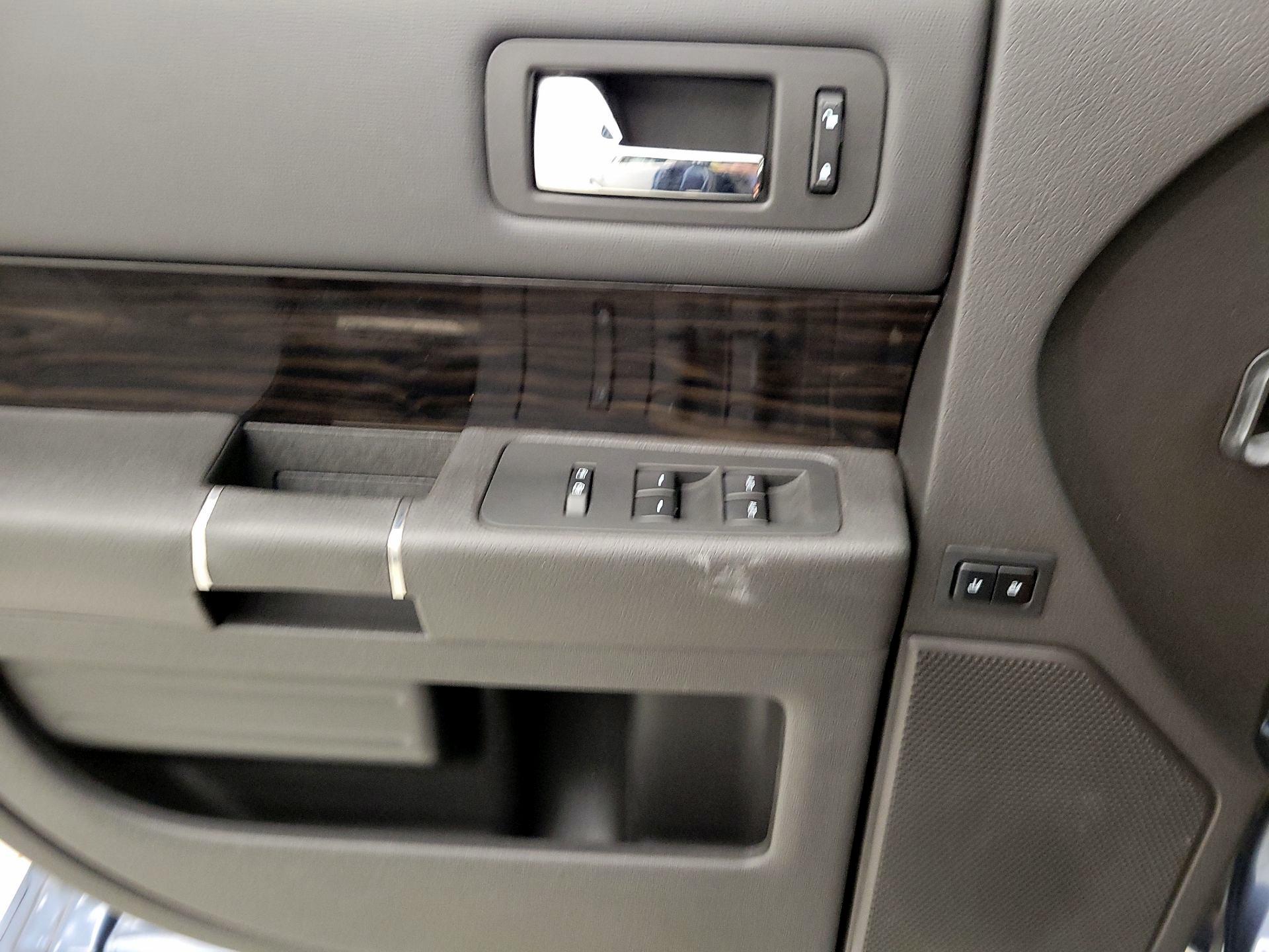 Thumbnail: 2019 Ford Flex - 12