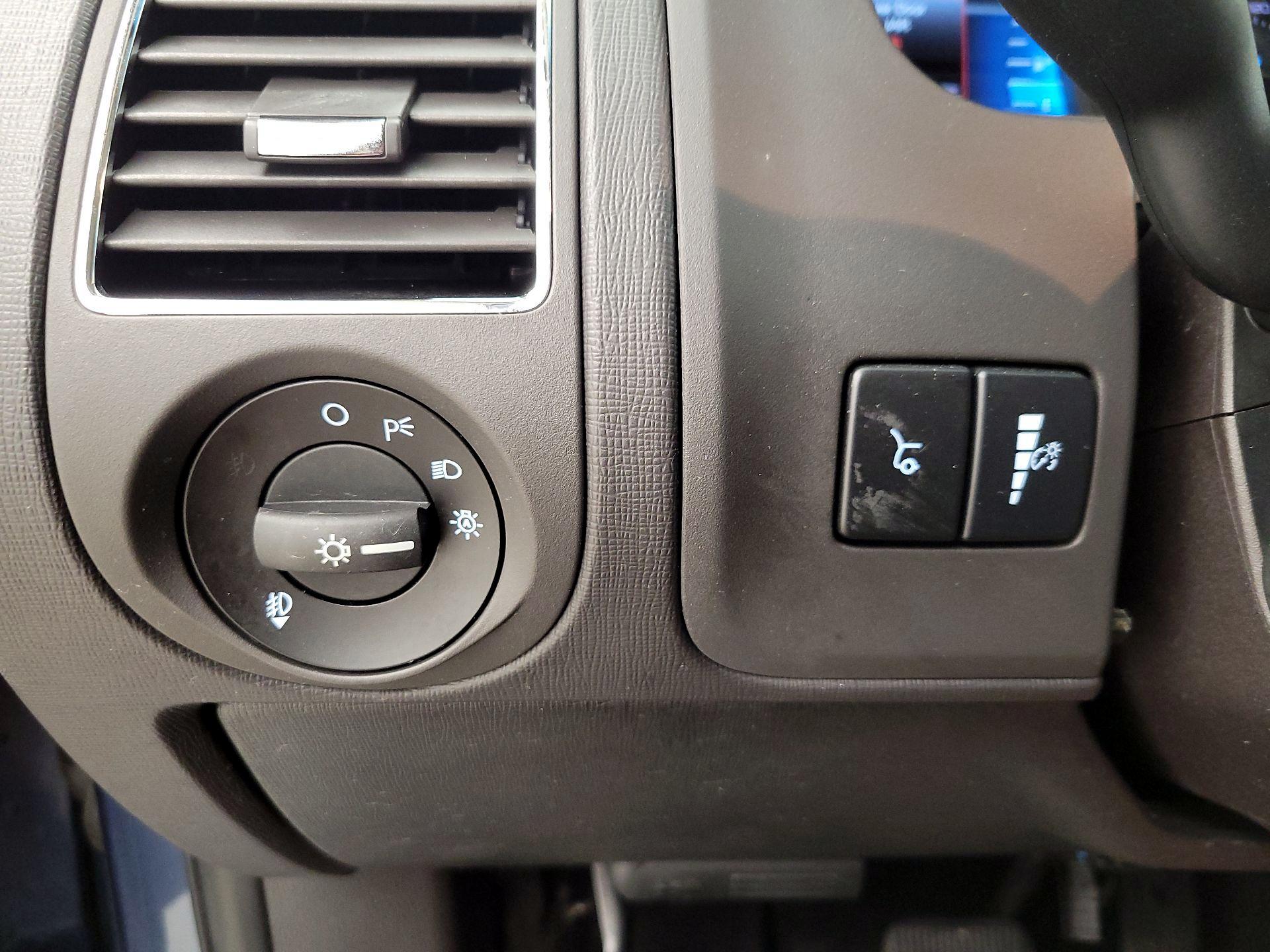 Thumbnail: 2019 Ford Flex - 13