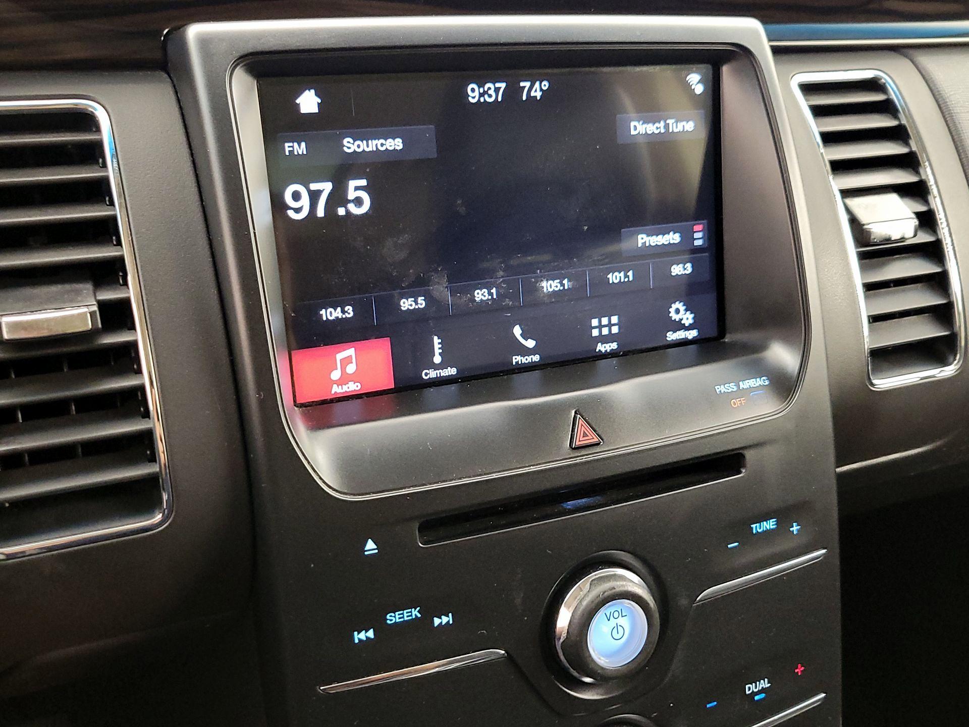 Thumbnail: 2019 Ford Flex - 15