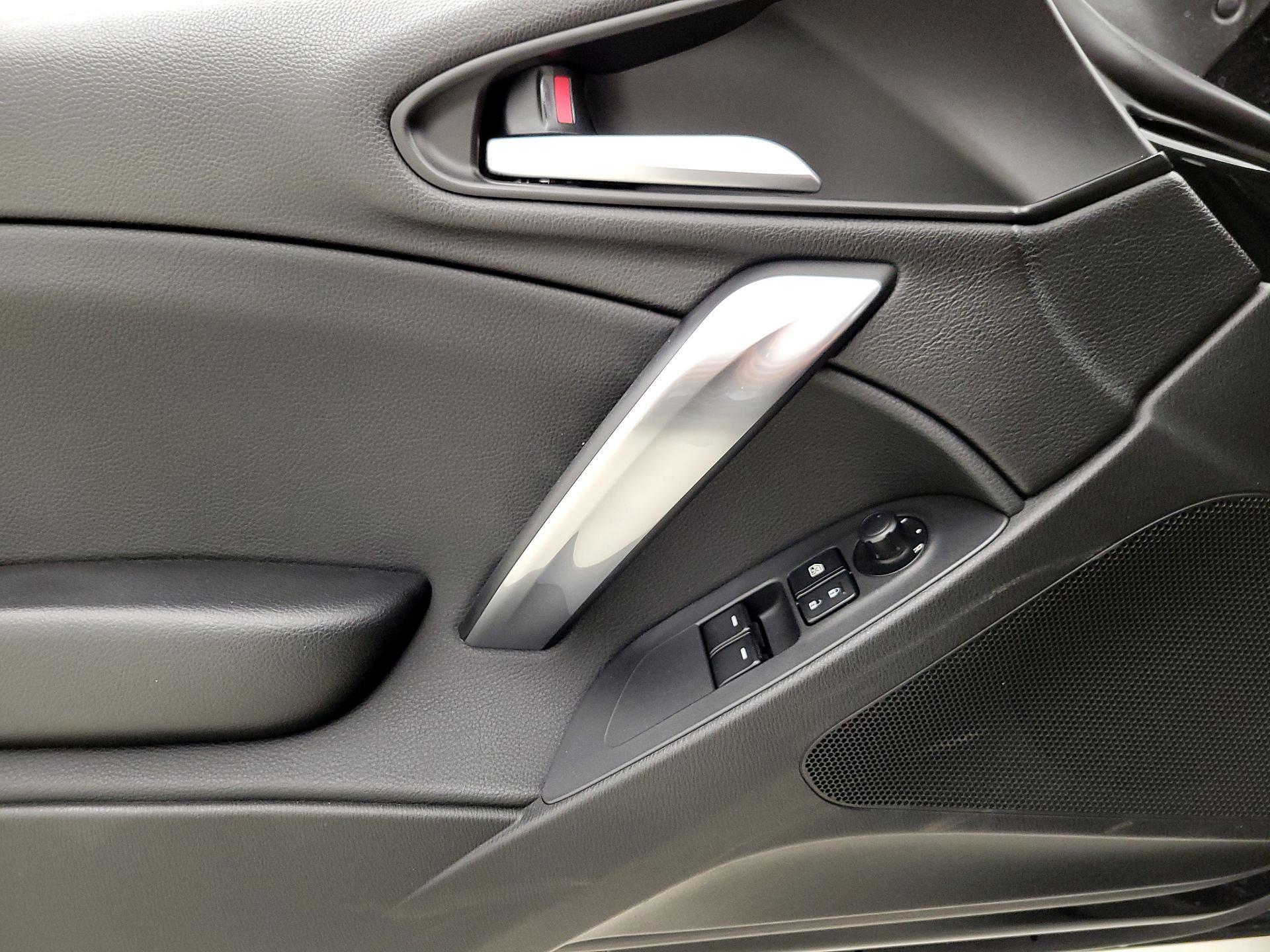 Thumbnail: 2018 Fiat 124 Spider - 12