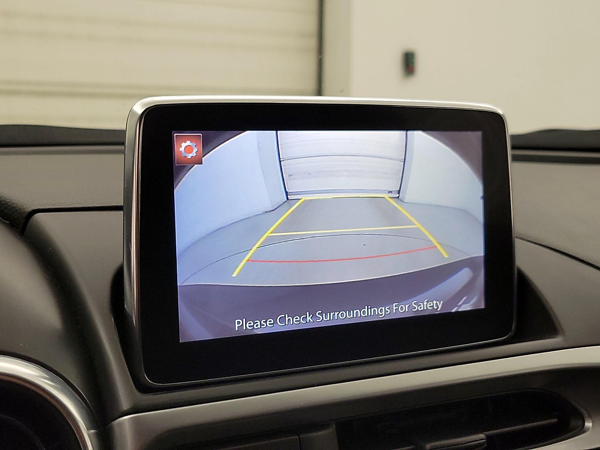 Thumbnail: 2018 Fiat 124 Spider - 14