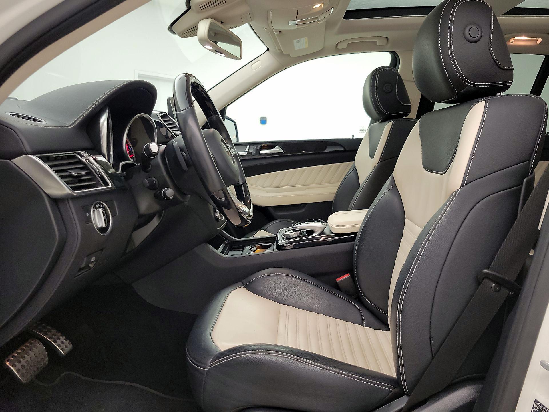 Thumbnail: 2018 Mercedes-Benz GLE - 11