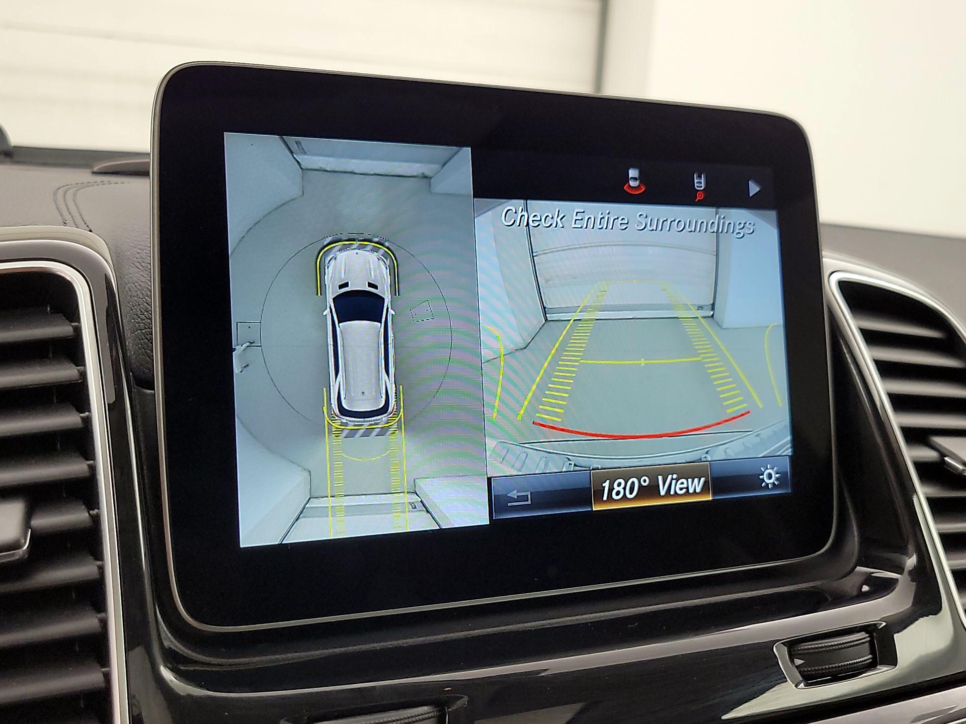 Thumbnail: 2018 Mercedes-Benz GLE - 15