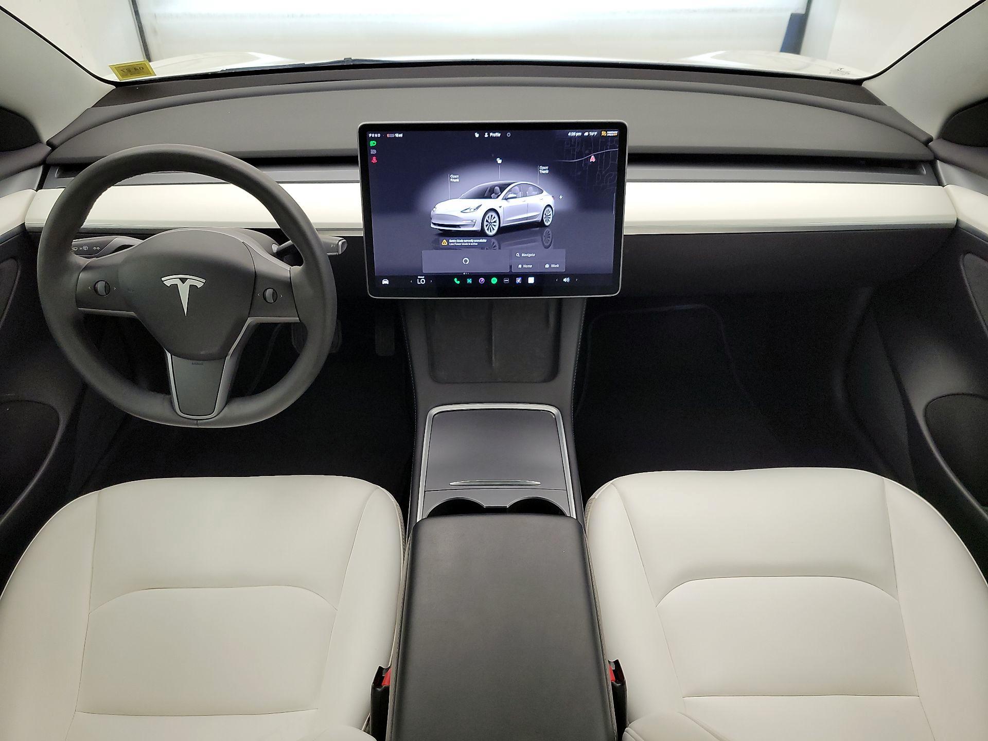 Thumbnail: 2022 Tesla Model 3 - 9