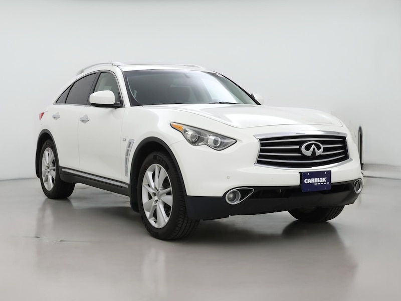 2016 INFINITI QX70  -
                  Saint James, NY