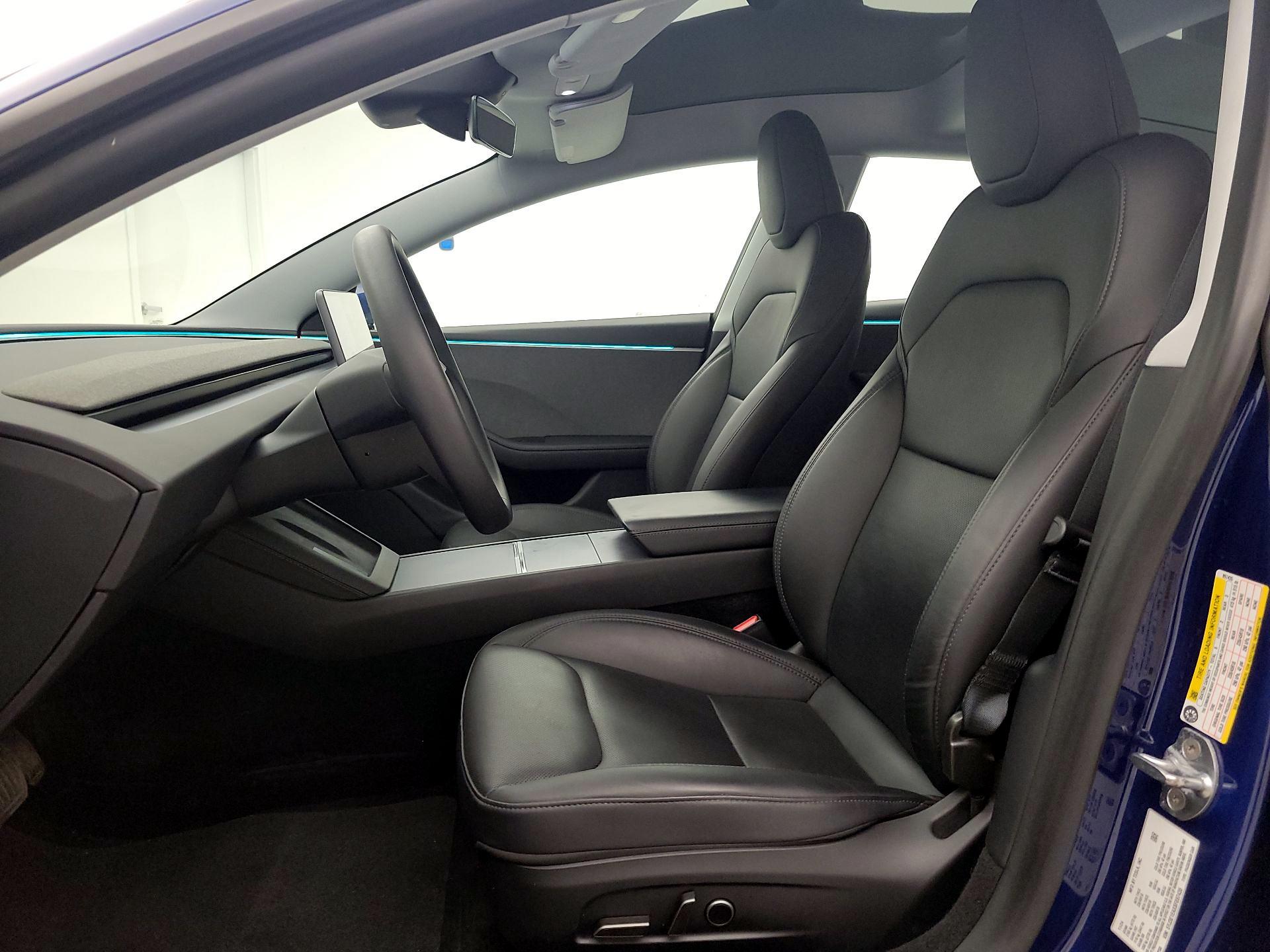 Thumbnail: 2025 Tesla Model 3 - 11