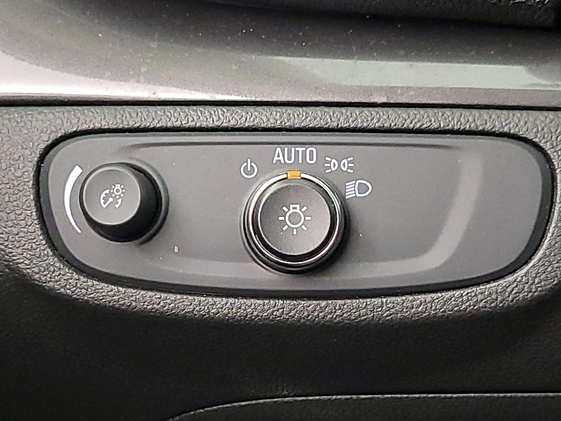 Thumbnail: 2019 Buick Encore - 13