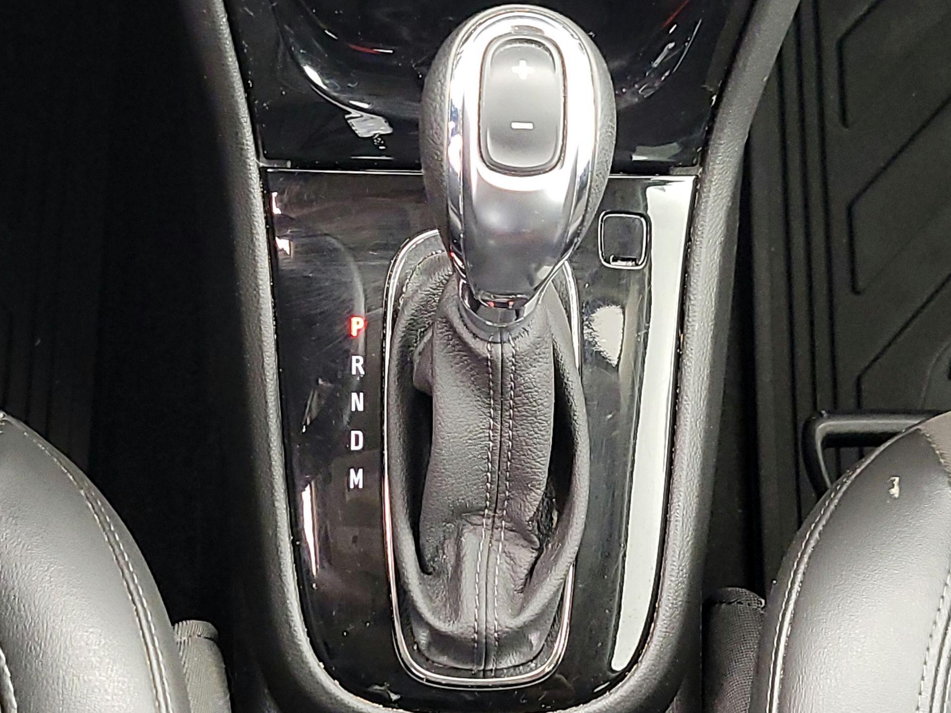 Thumbnail: 2019 Buick Encore - 17