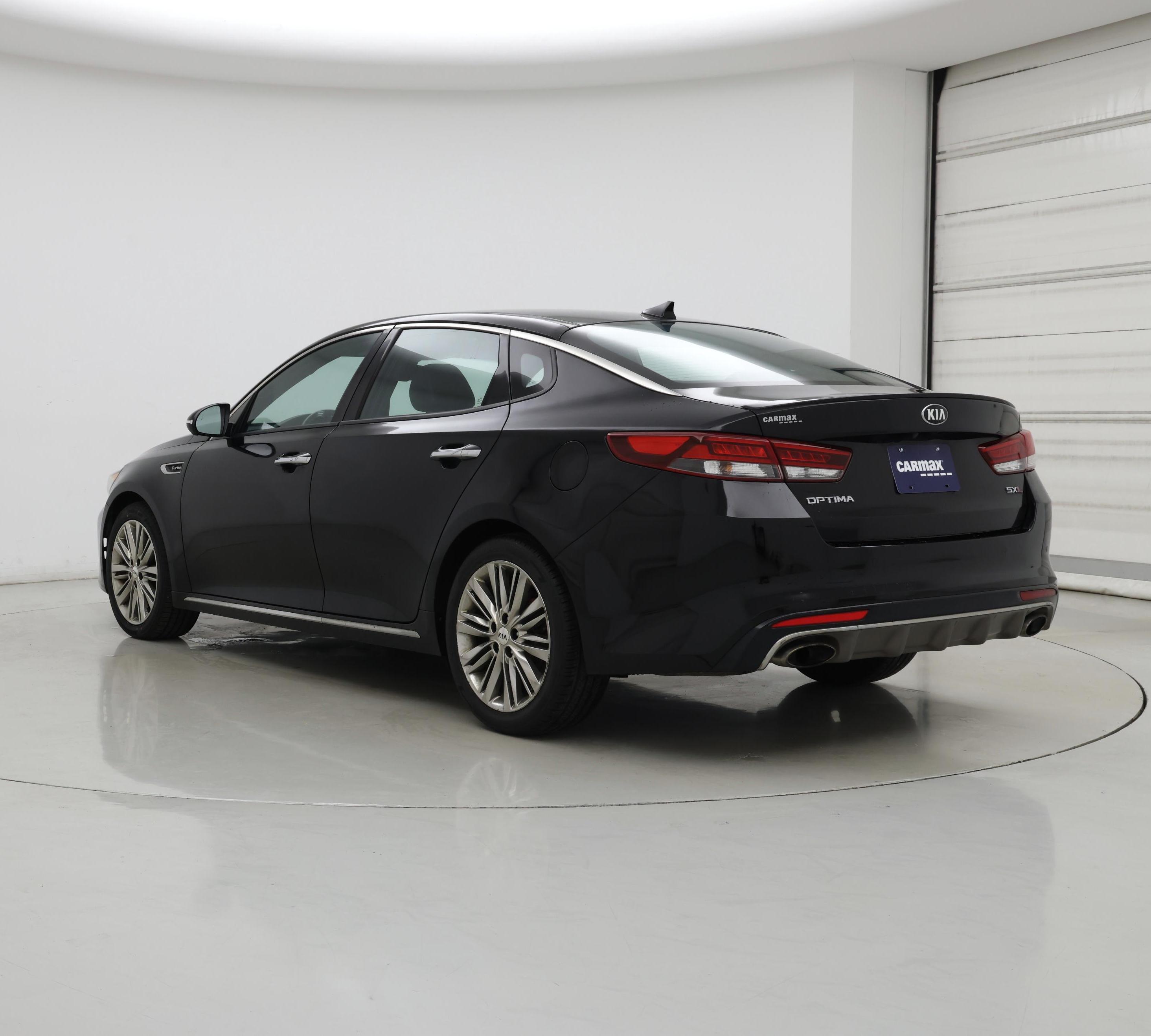 Thumbnail: 2017 Kia Optima - 2