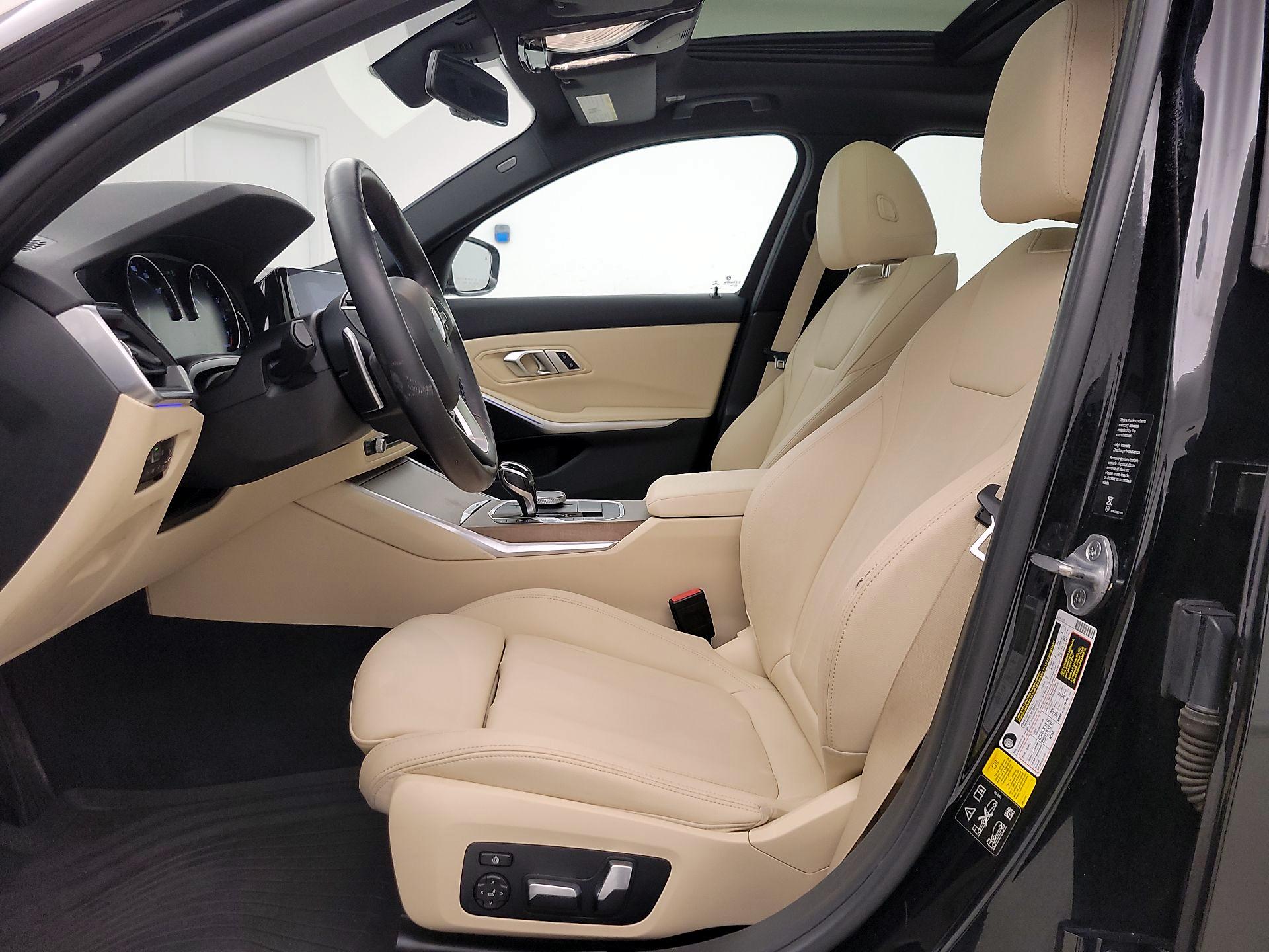 Thumbnail: 2020 BMW 3 Series - 11