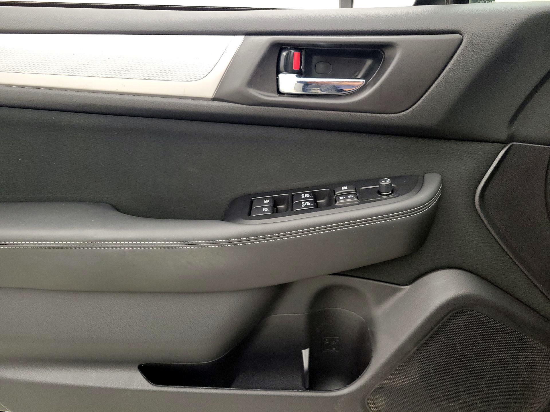 Thumbnail: 2019 Subaru Outback - 12