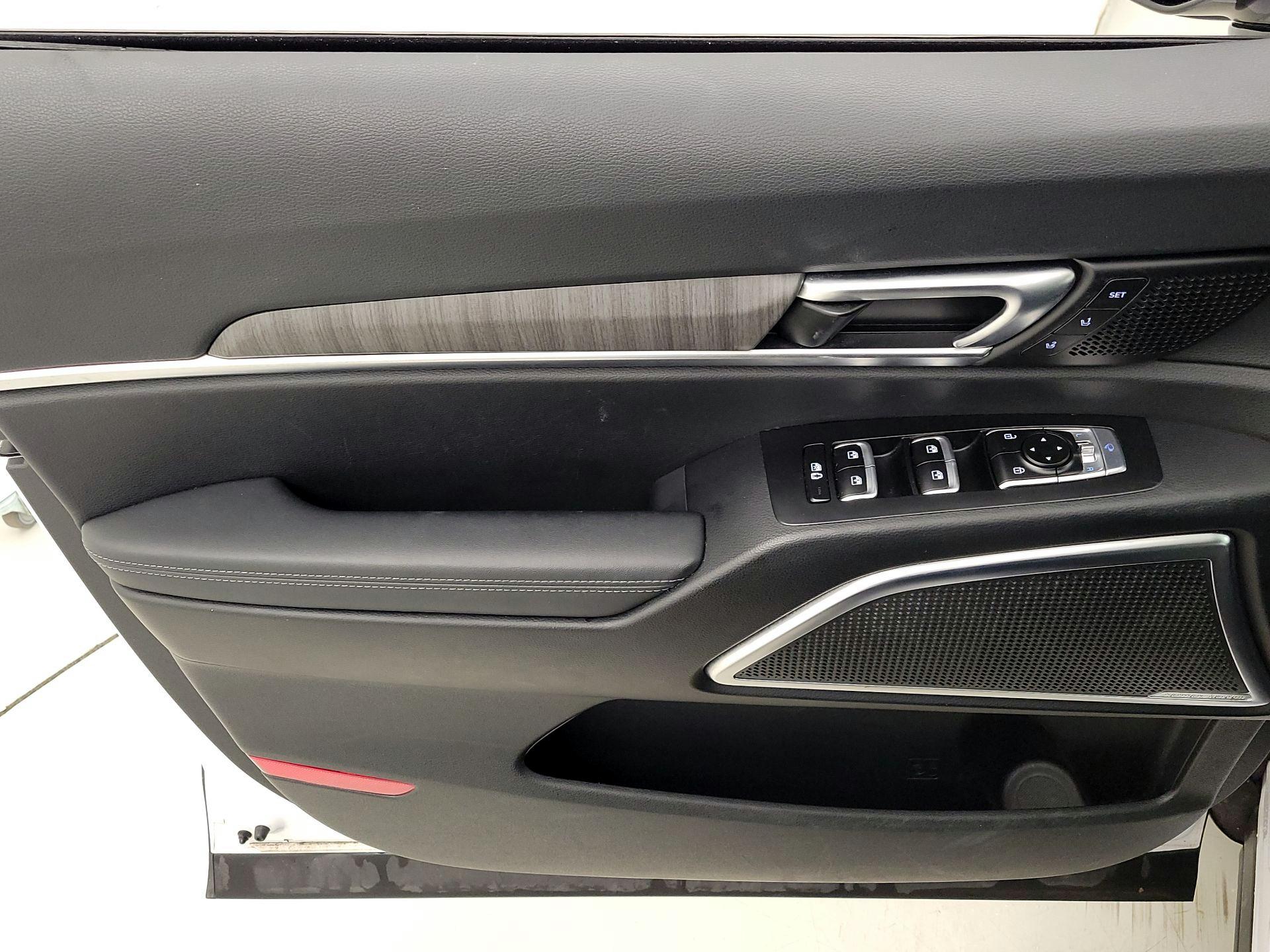 Thumbnail: 2023 Kia Telluride - 12