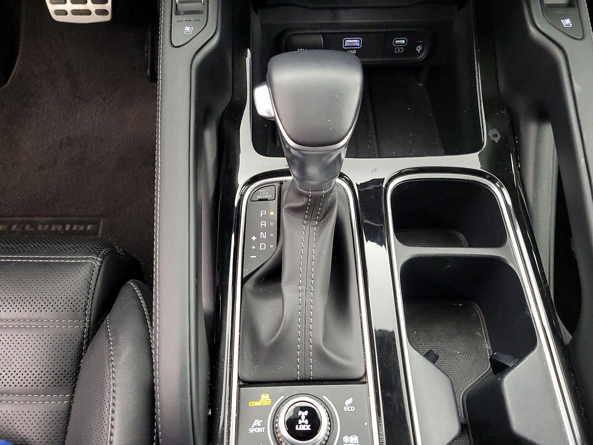 Thumbnail: 2023 Kia Telluride - 18