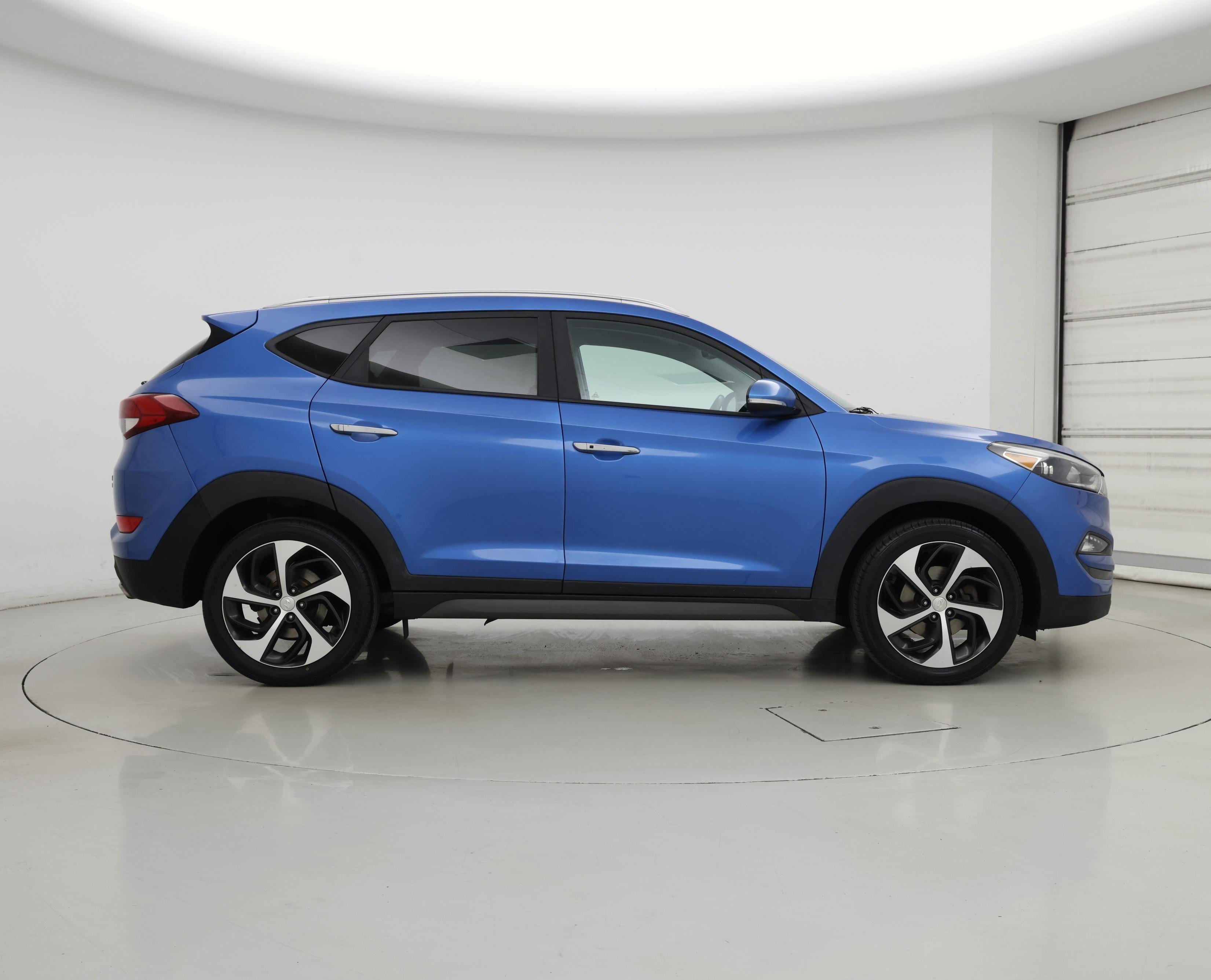 Thumbnail: 2016 Hyundai Tucson - 7