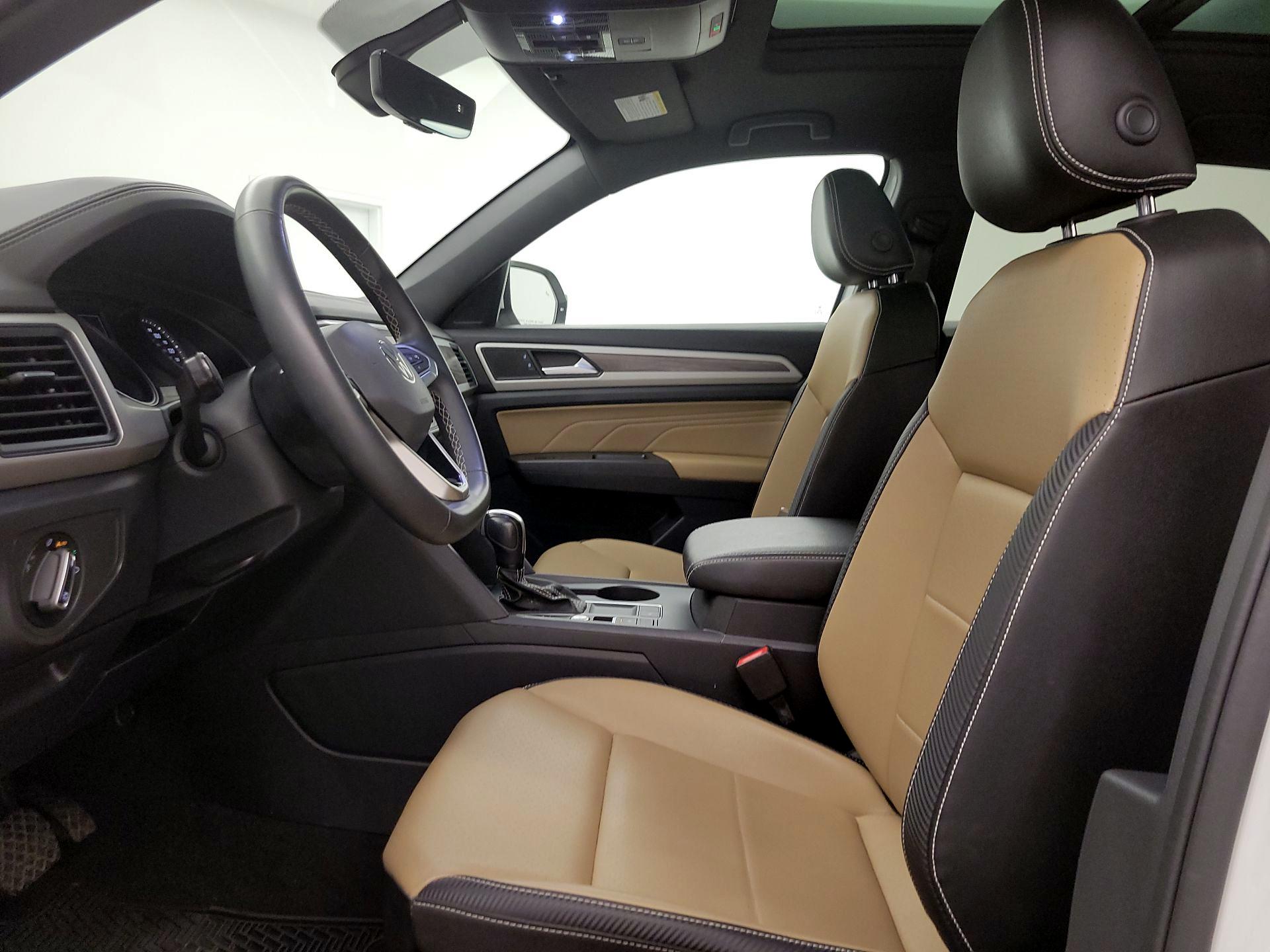 Thumbnail: 2021 Volkswagen Atlas - 11