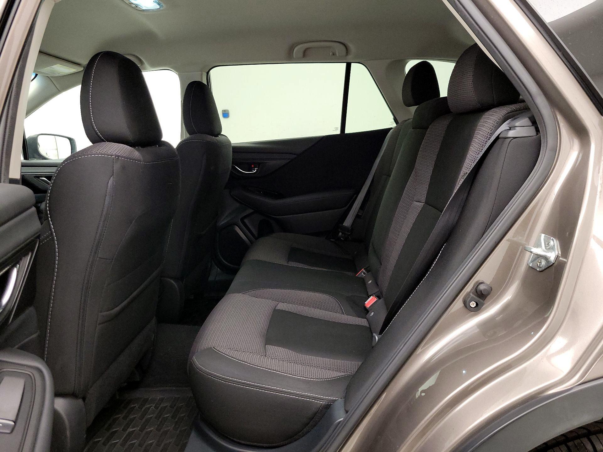 Thumbnail: 2022 Subaru Outback - 19