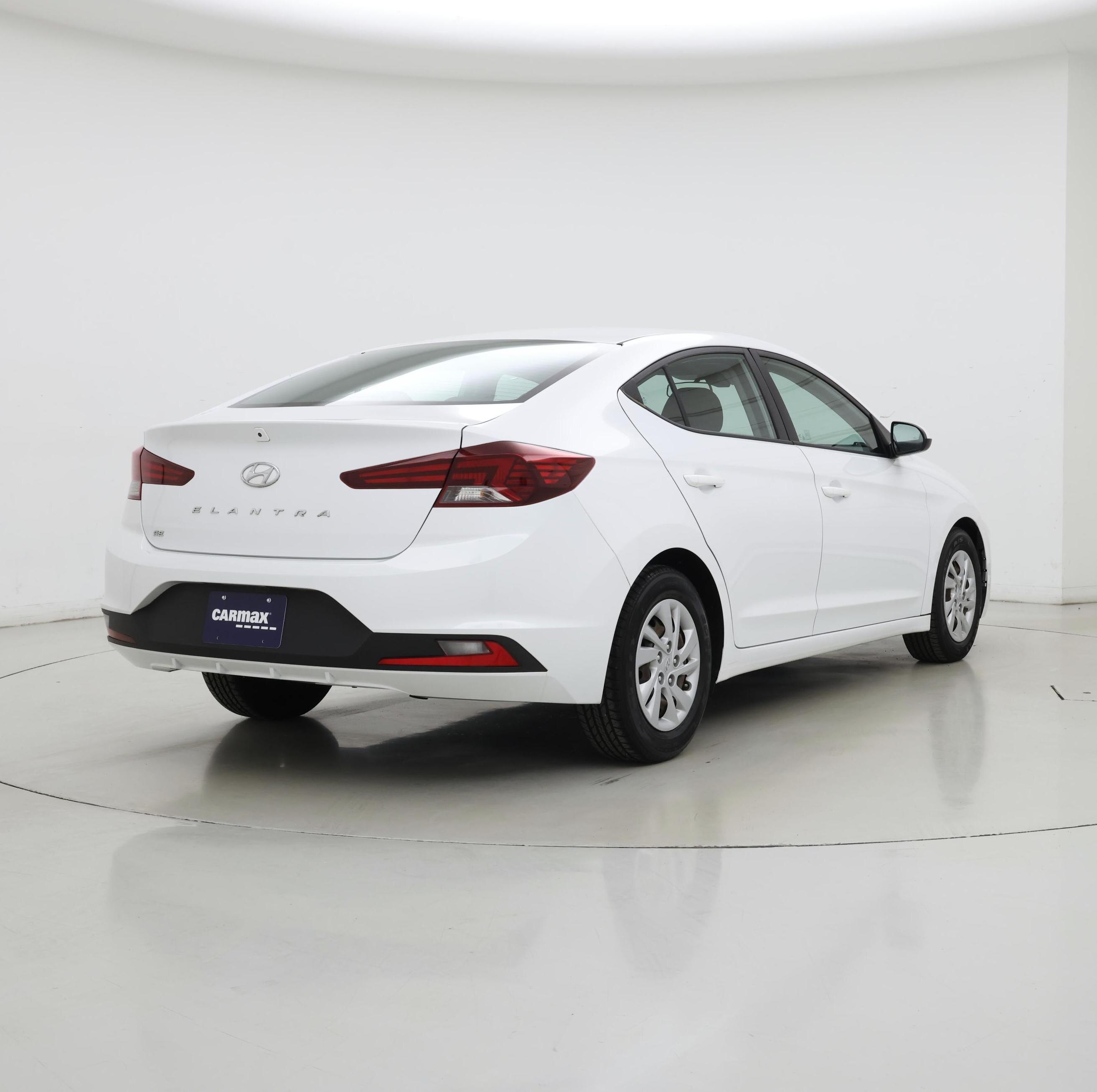 Thumbnail: 2020 Hyundai Elantra - 8