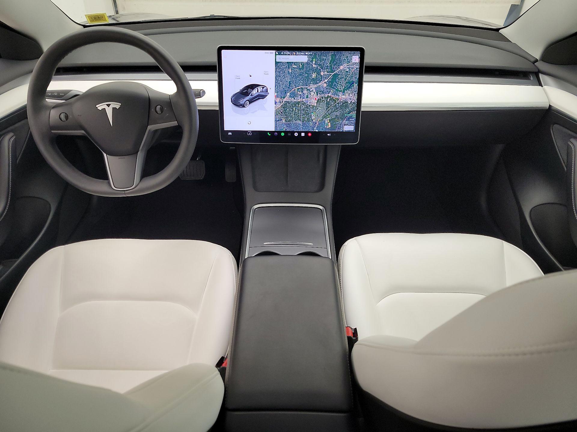Thumbnail: 2023 Tesla Model 3 - 9