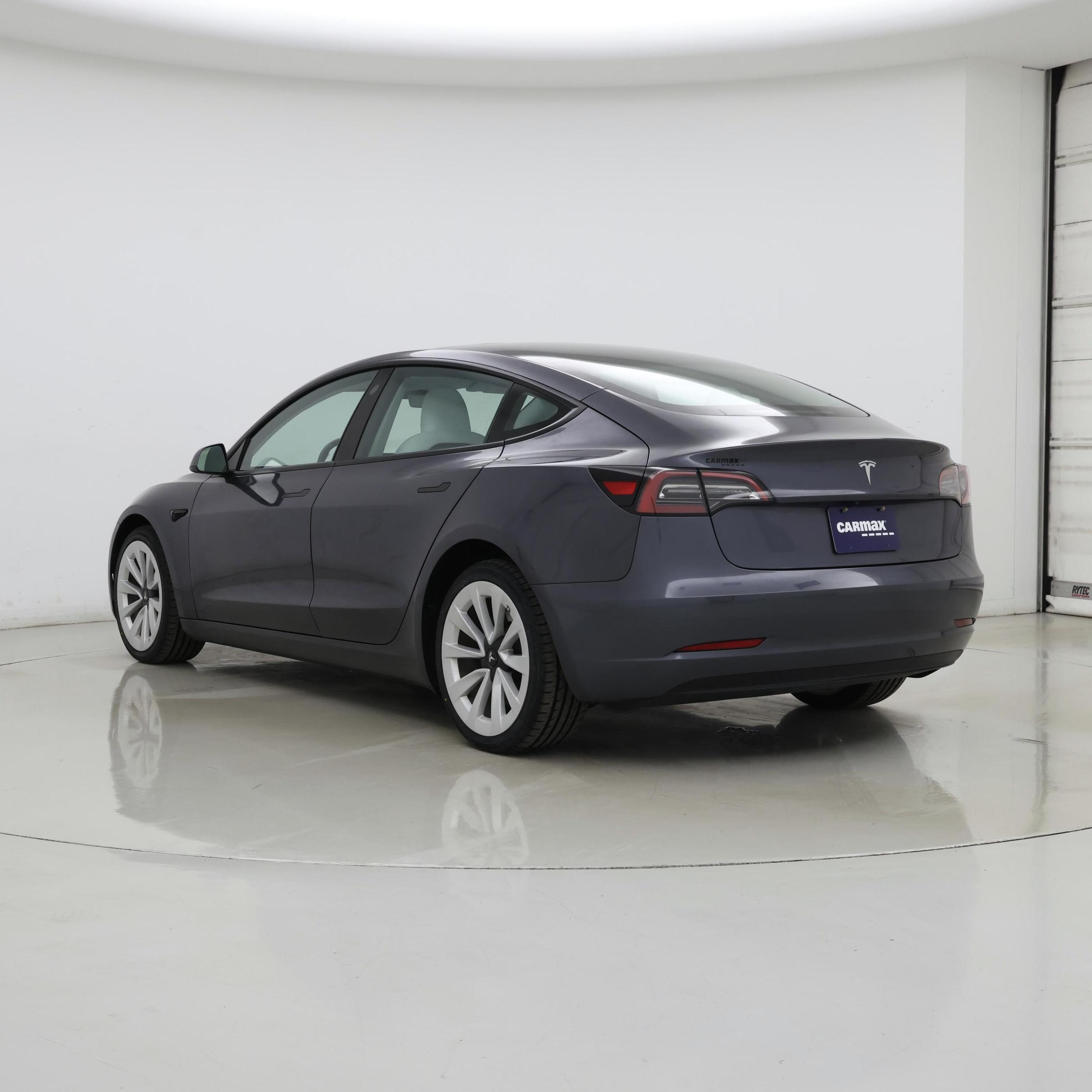 Thumbnail: 2023 Tesla Model 3 - 2