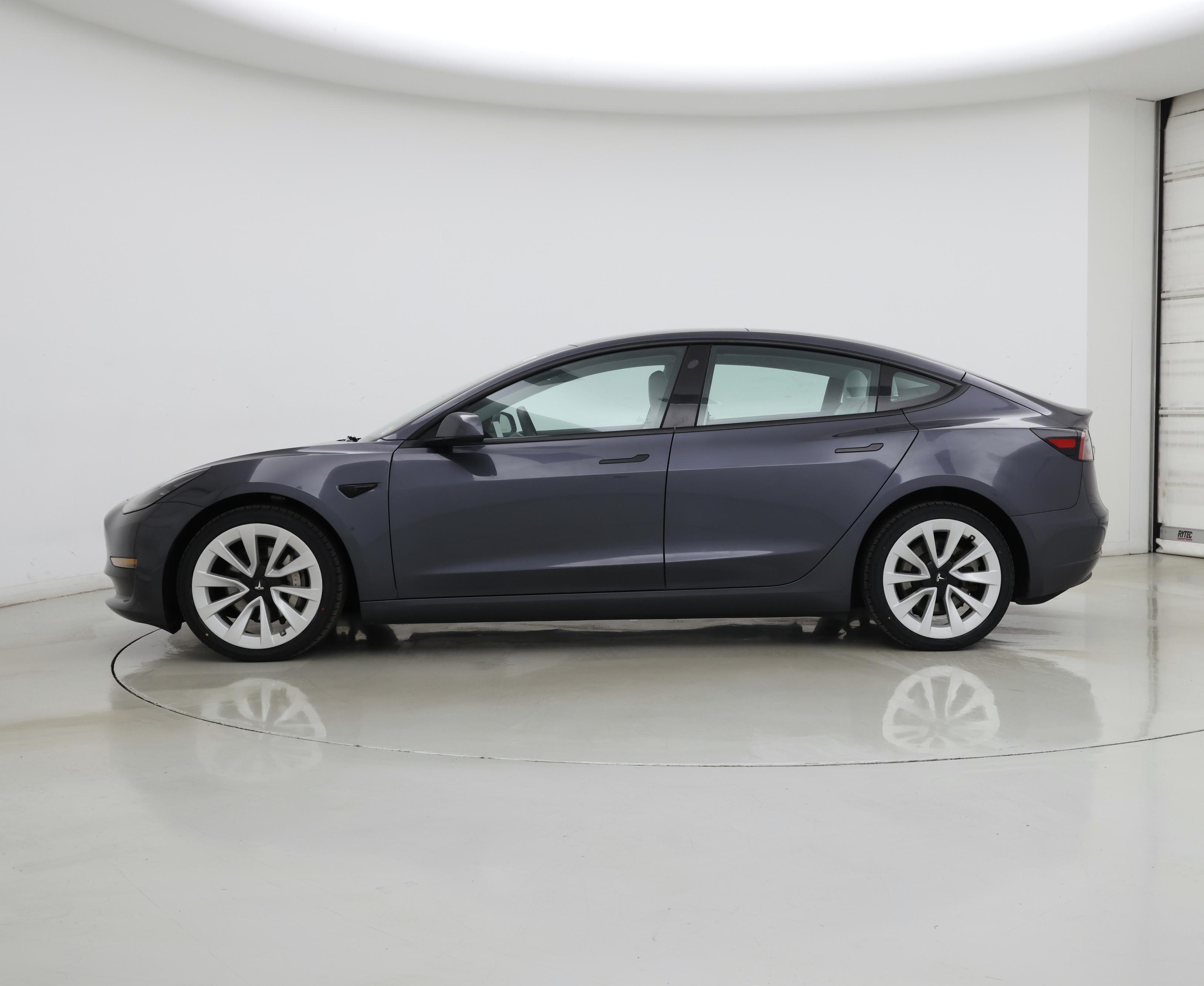 Thumbnail: 2023 Tesla Model 3 - 3