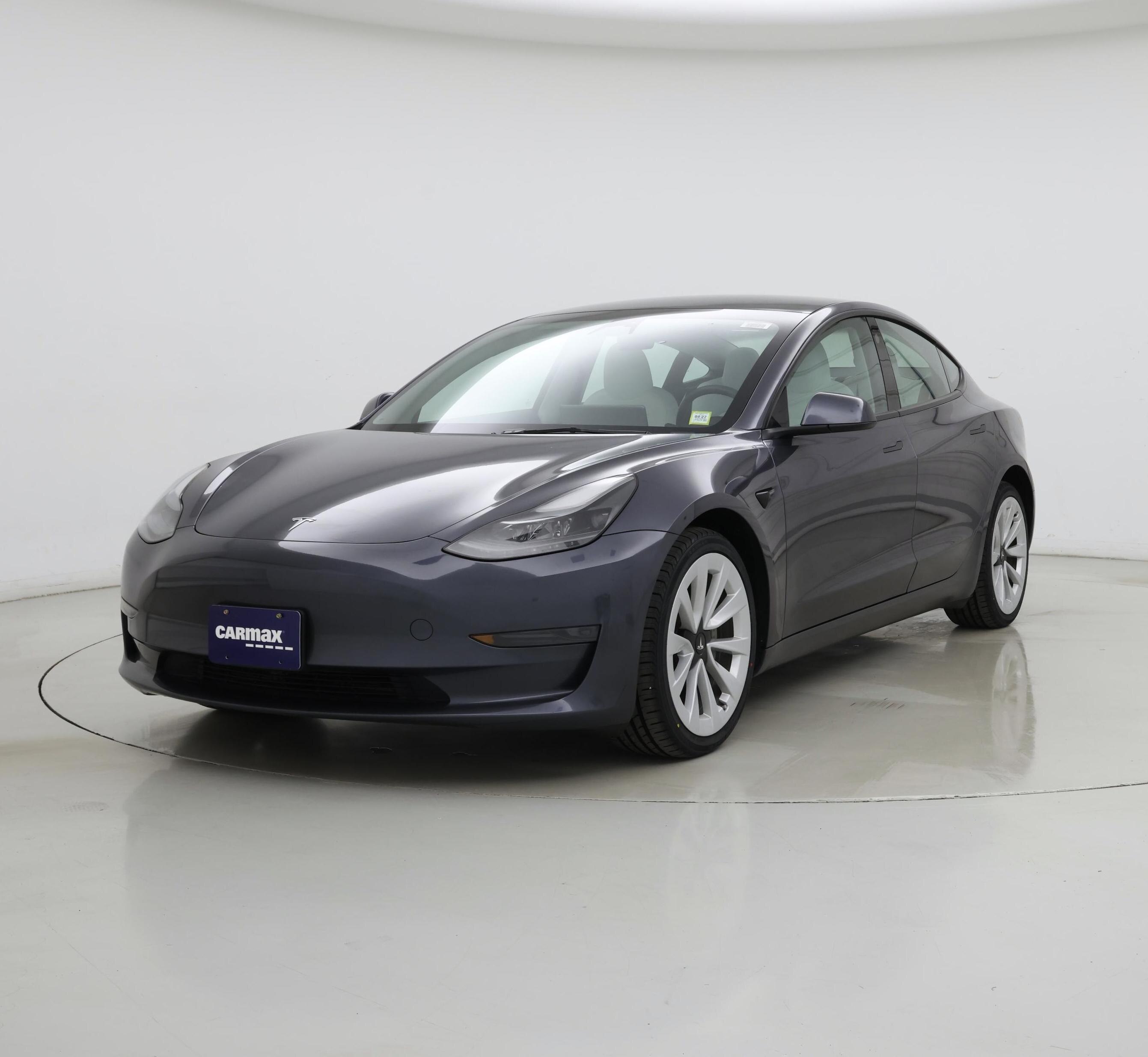 Thumbnail: 2023 Tesla Model 3 - 4